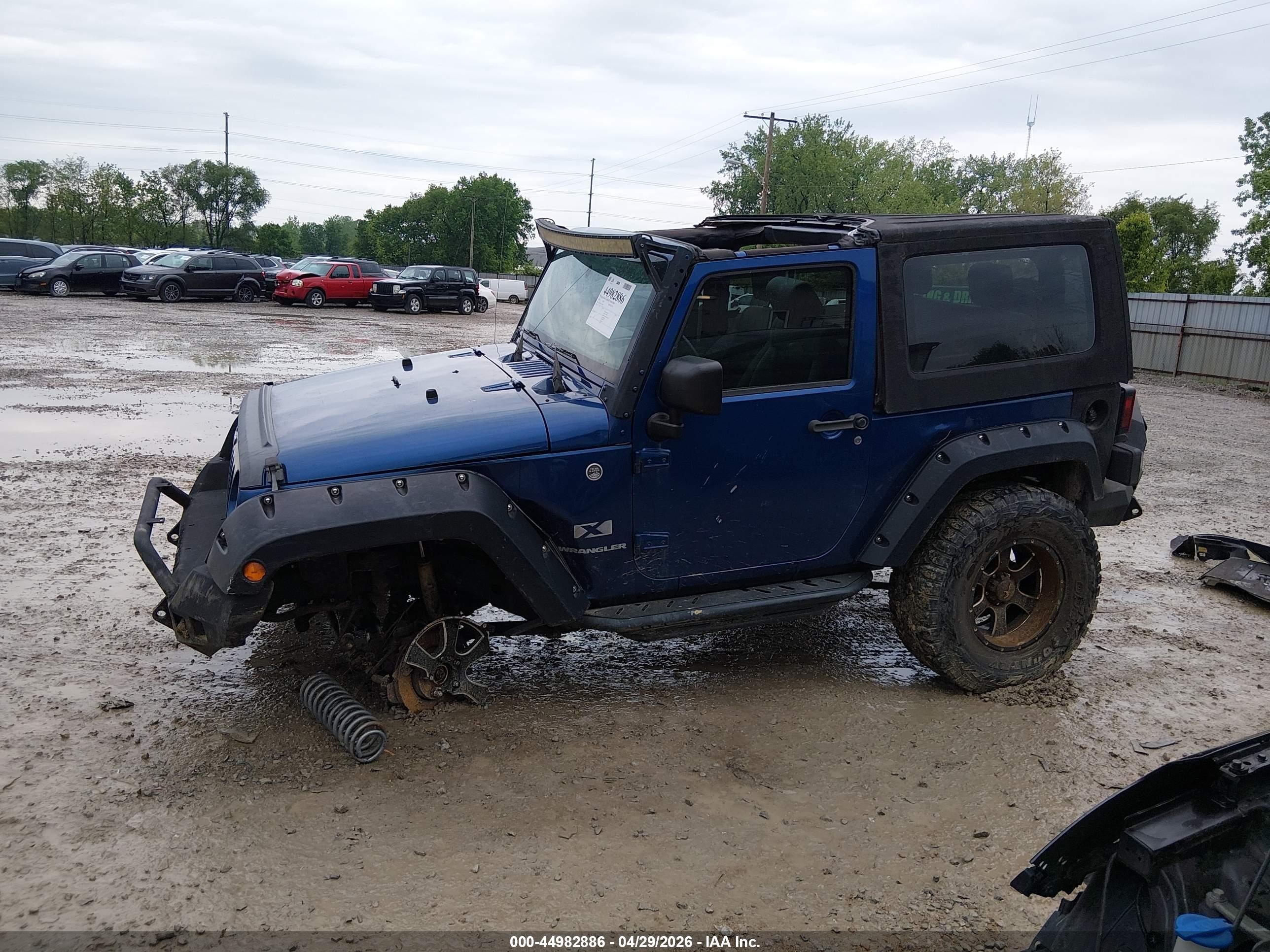 2009 Jeep Wrangler X Синий vin: 1J4FA24179L759790