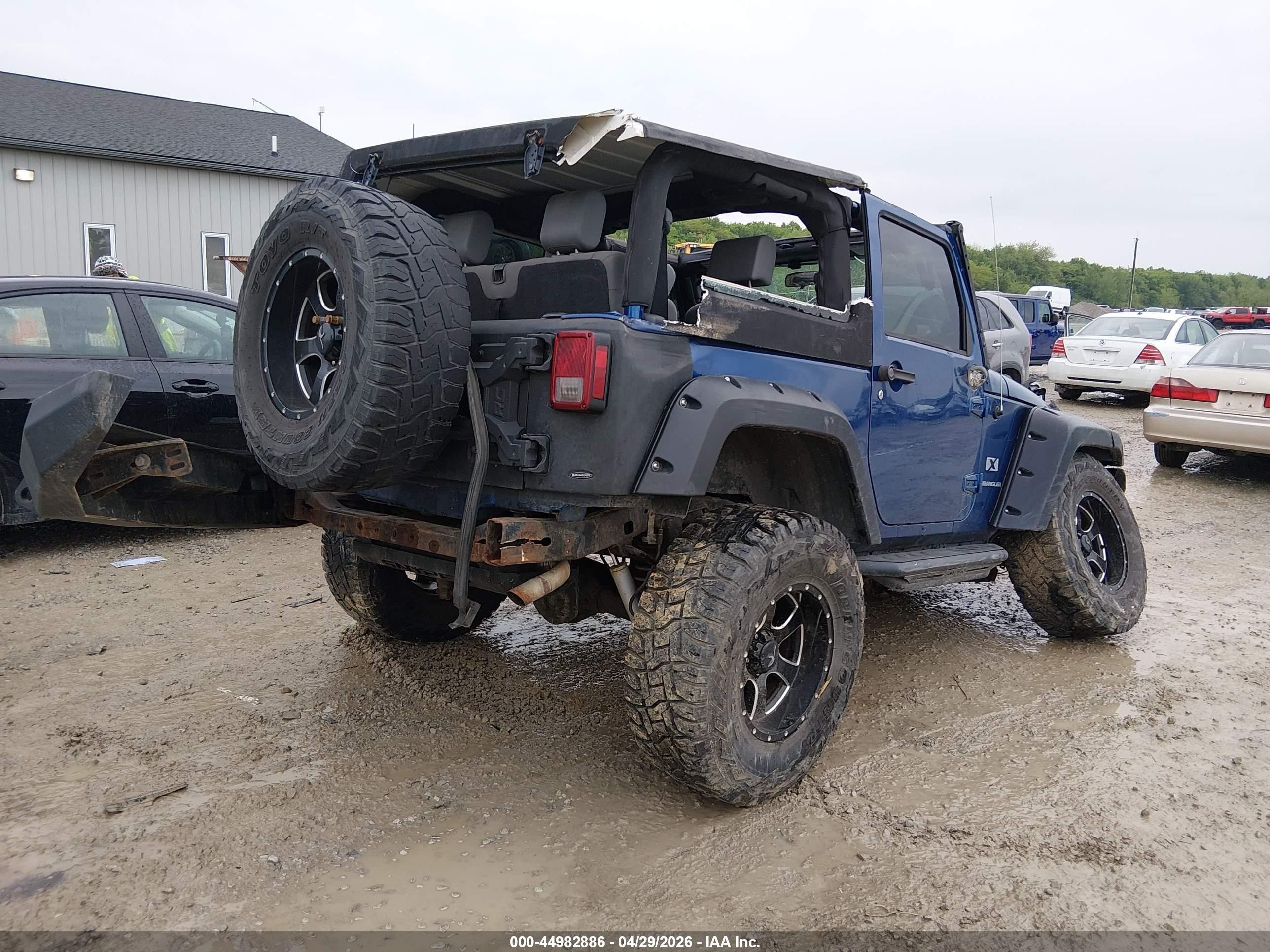 2009 Jeep Wrangler X Синий vin: 1J4FA24179L759790