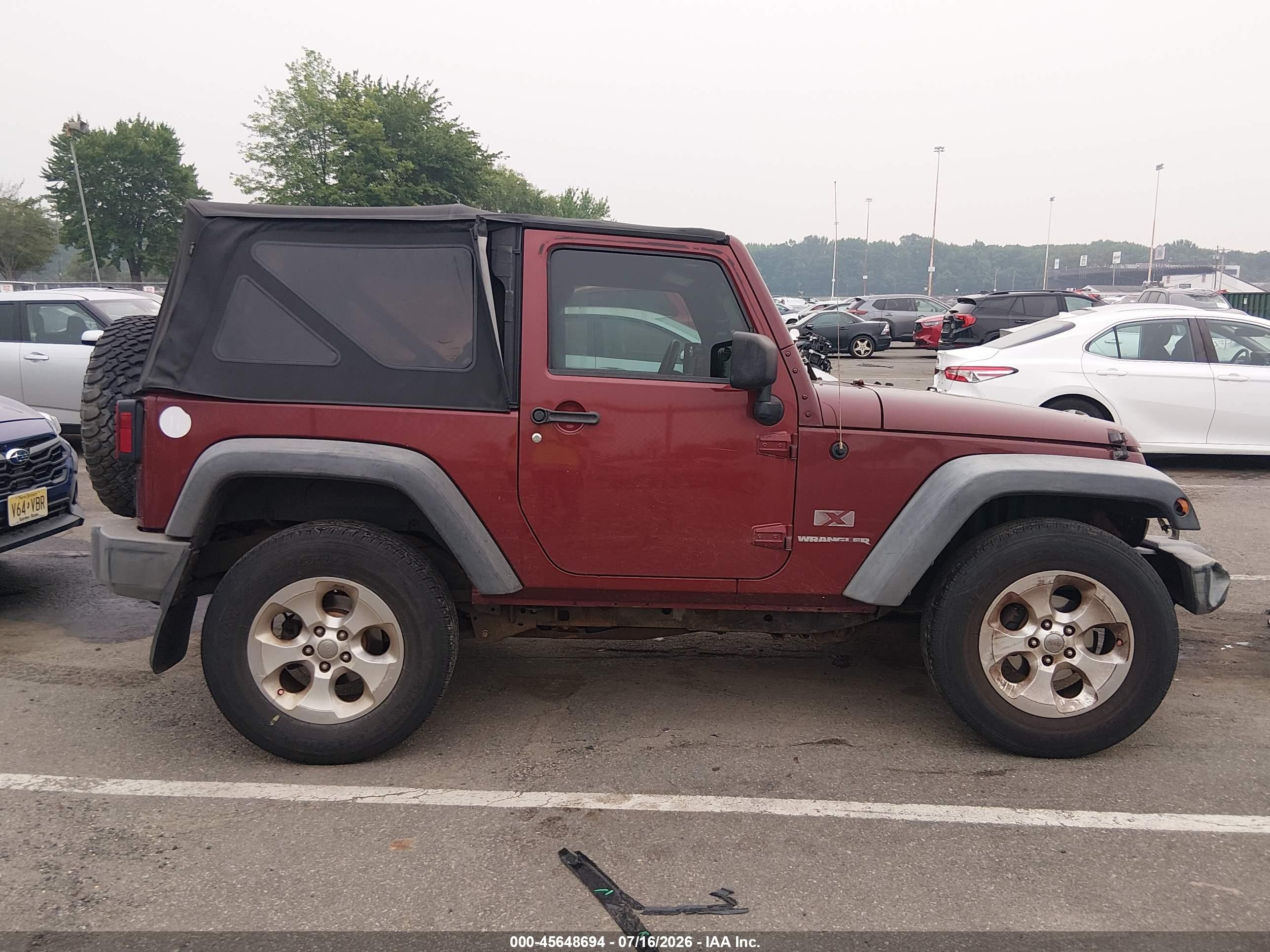 2009 Jeep Wrangler X Бордовый vin: 1J4FA24179L784690