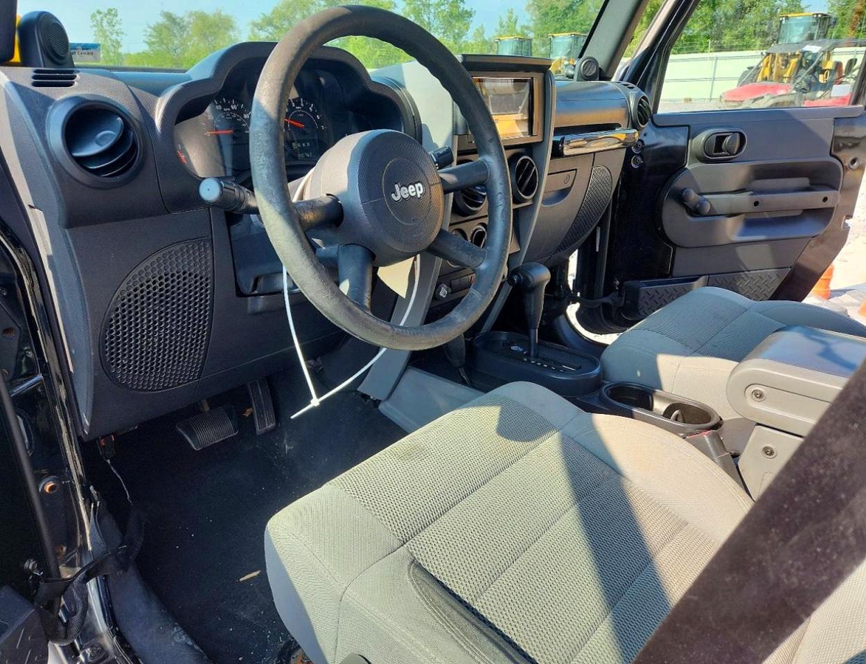 2008 Jeep Wrangler X Black vin: 1J4FA24188L546510