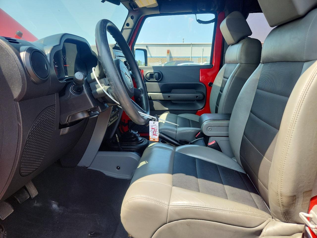 2008 Jeep Wrangler X Red vin: 1J4FA24188L635056