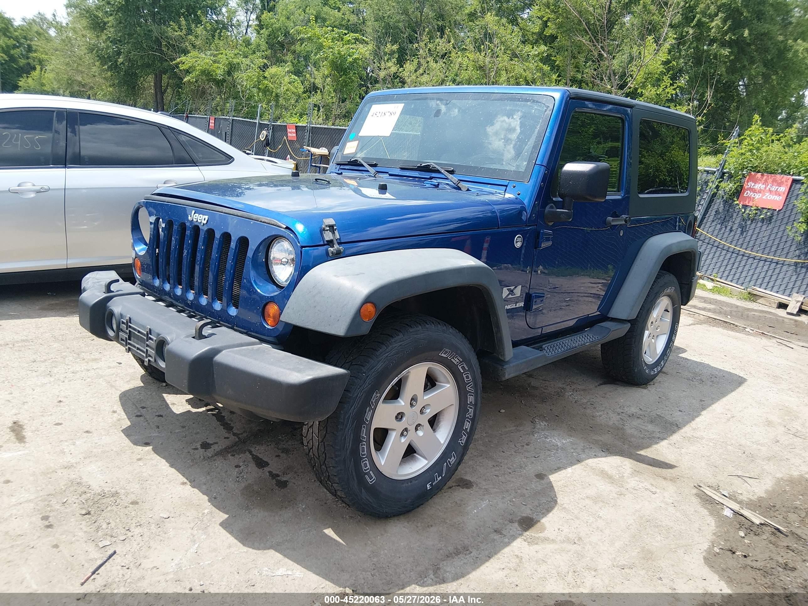 2009 Jeep Wrangler X Синий vin: 1J4FA24189L741881