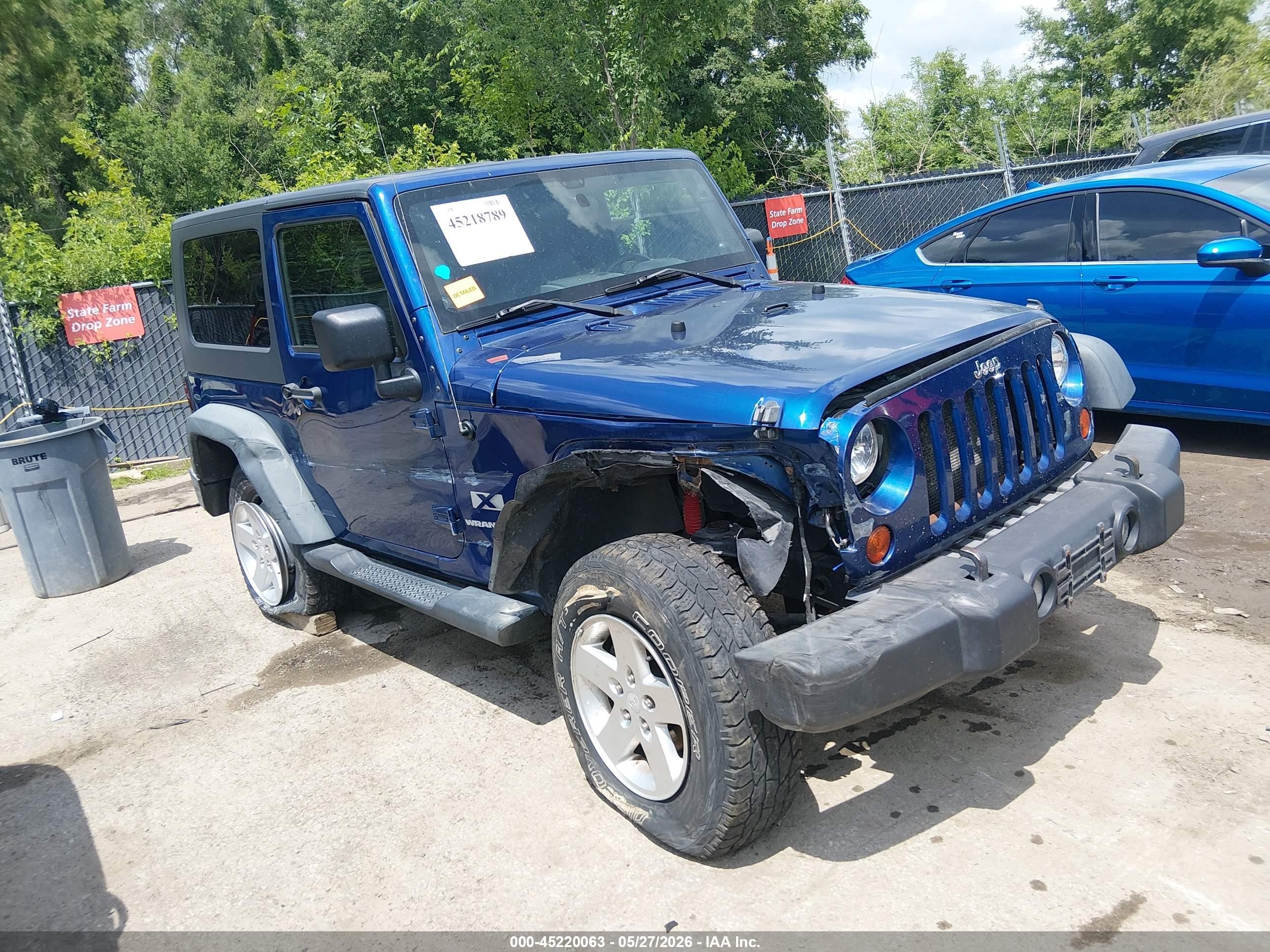 2009 Jeep Wrangler X Синий vin: 1J4FA24189L741881