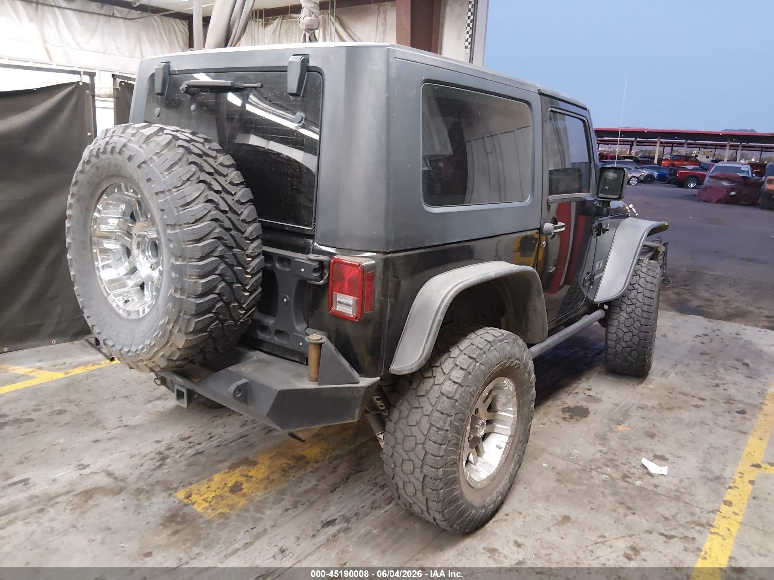 2009 Jeep Wrangler X Черный vin: 1J4FA24189L758633