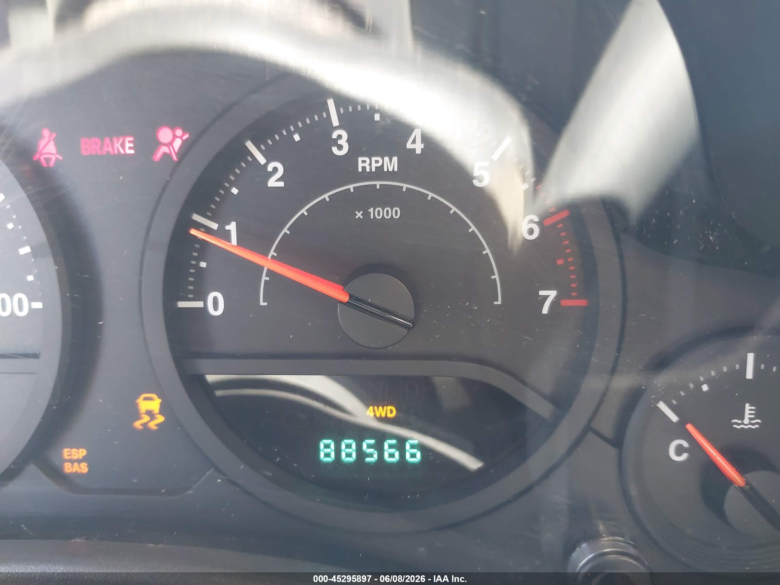 2007 Jeep Wrangler X Белый vin: 1J4FA24197L217460