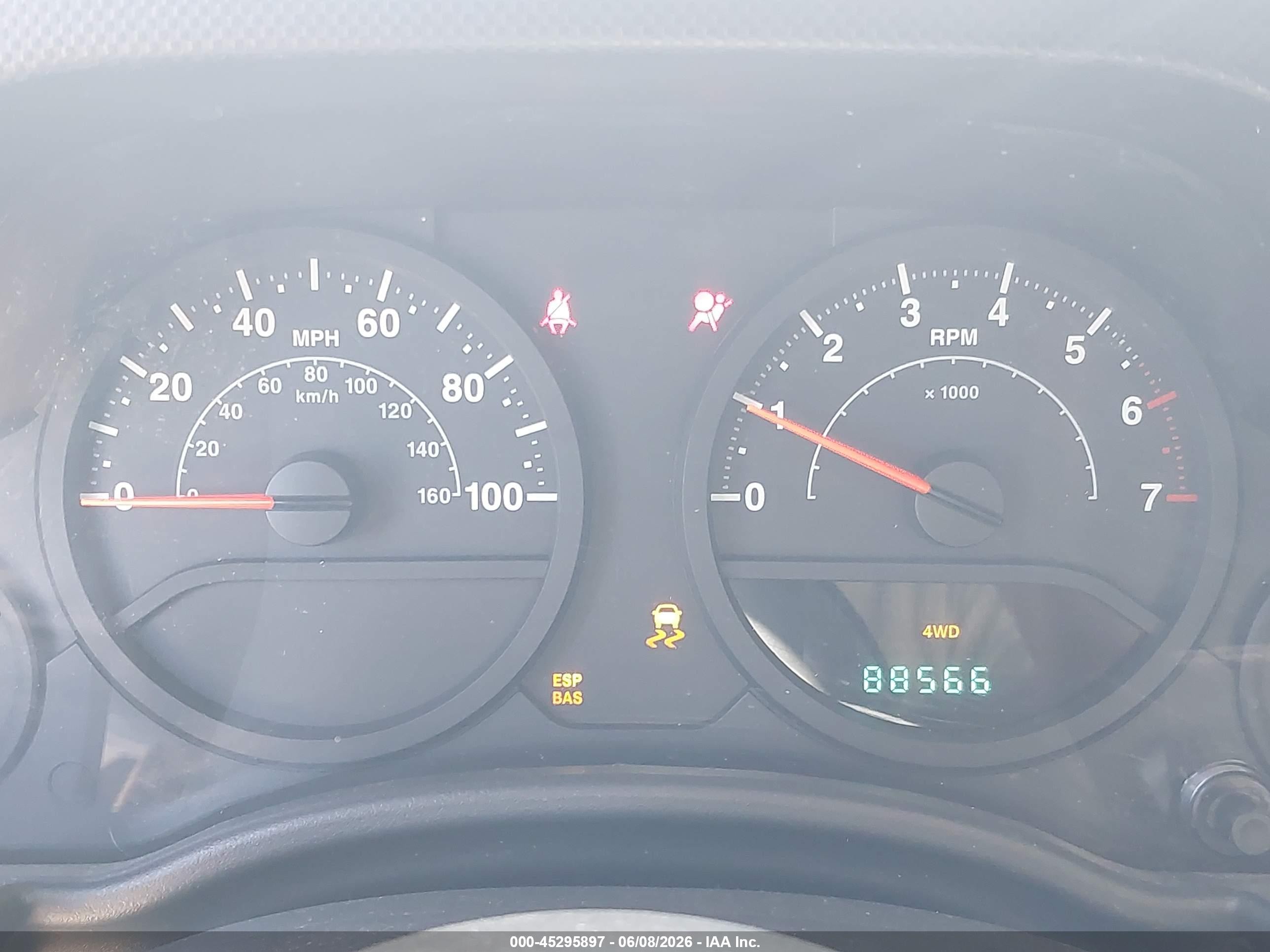 2007 Jeep Wrangler X Белый vin: 1J4FA24197L217460
