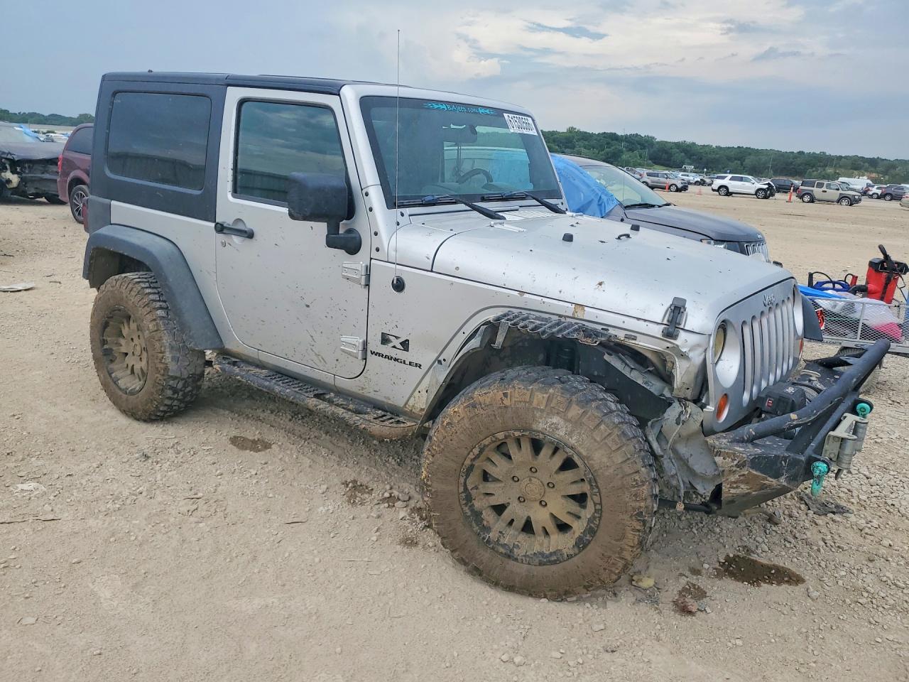 2008 Jeep Wrangler X Silver vin: 1J4FA24198L510728