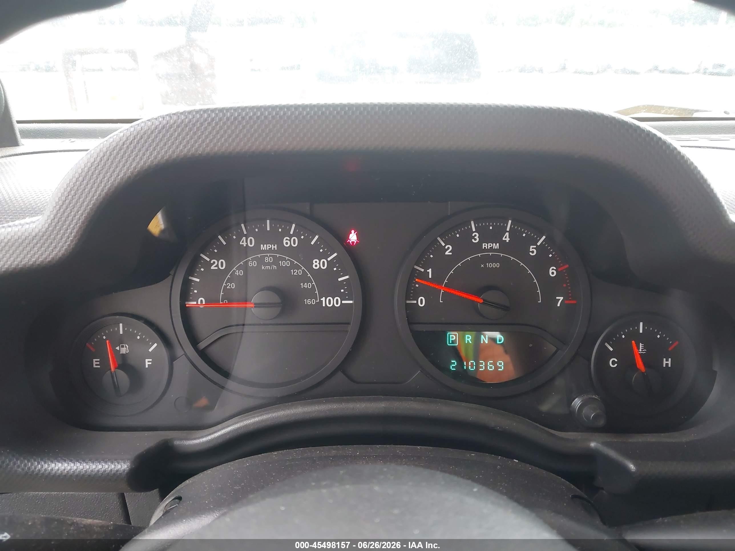 2008 Jeep Wrangler X Yellow vin: 1J4FA24198L525942