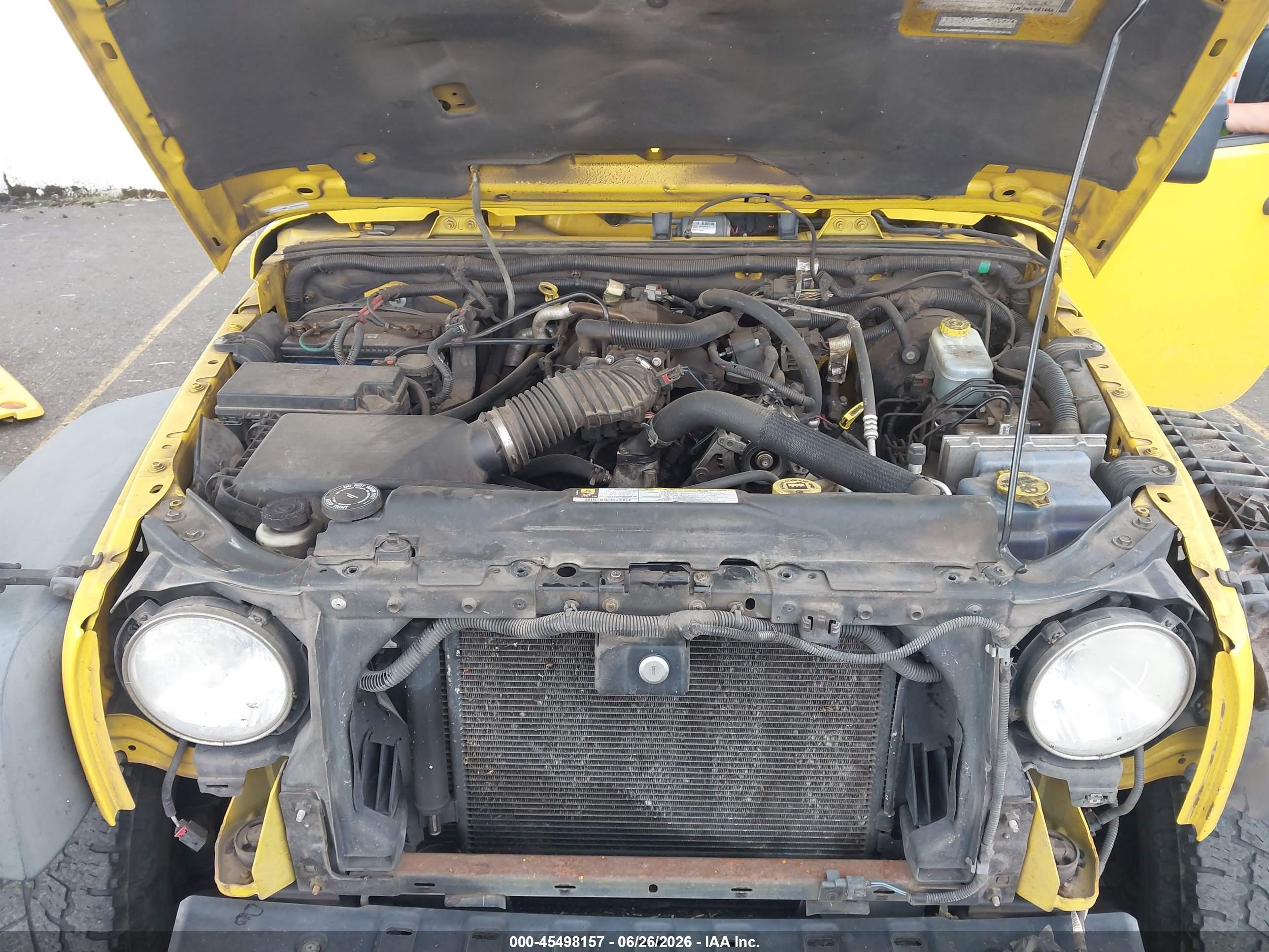 2008 Jeep Wrangler X Yellow vin: 1J4FA24198L525942
