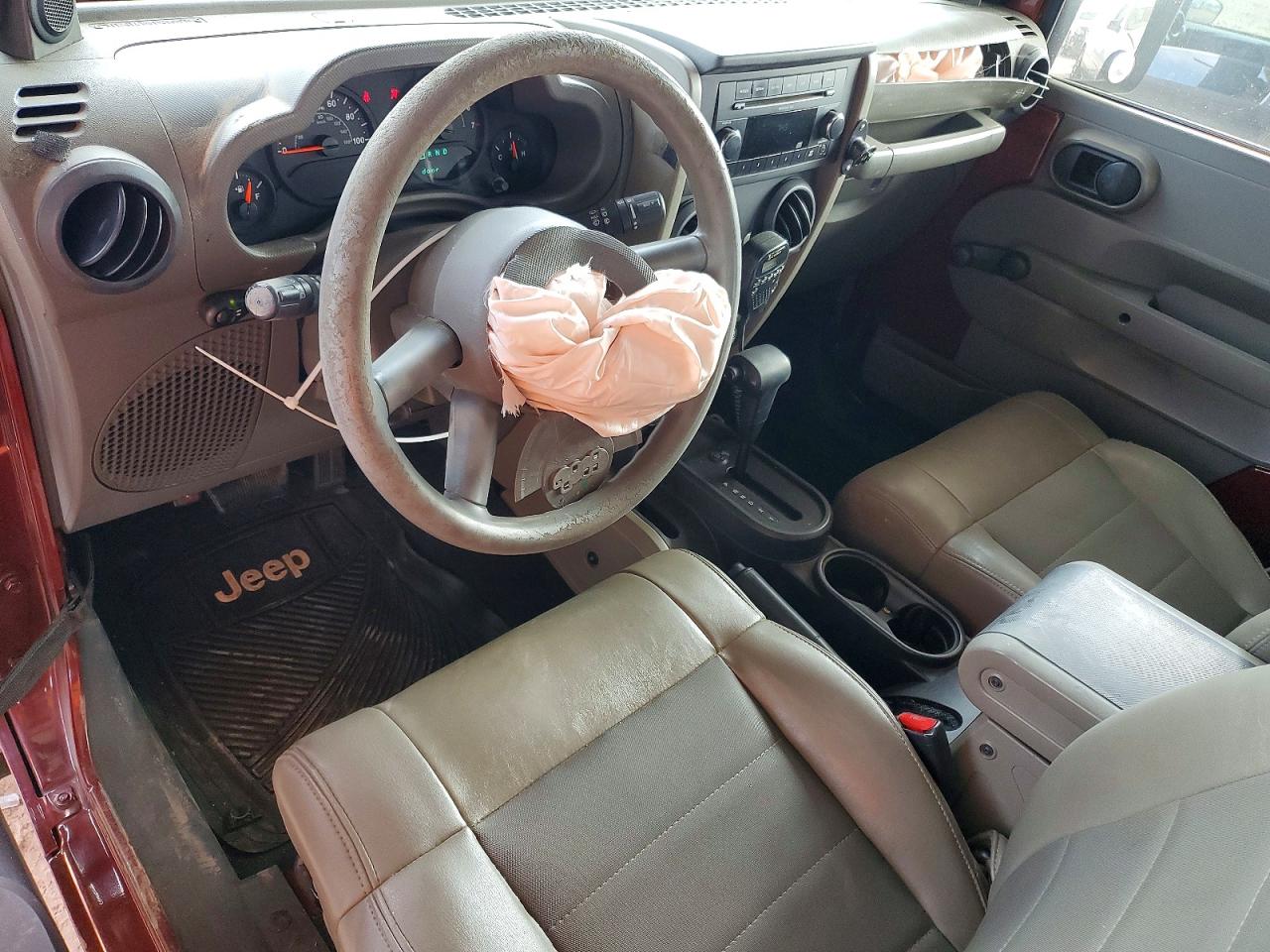 2009 Jeep Wrangler X Бордовый vin: 1J4FA24199L715211