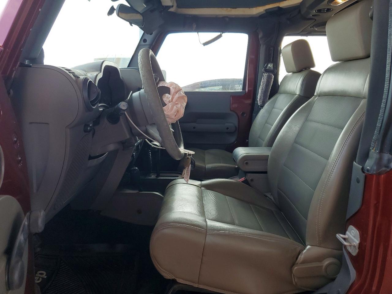 2009 Jeep Wrangler X Бордовый vin: 1J4FA24199L715211