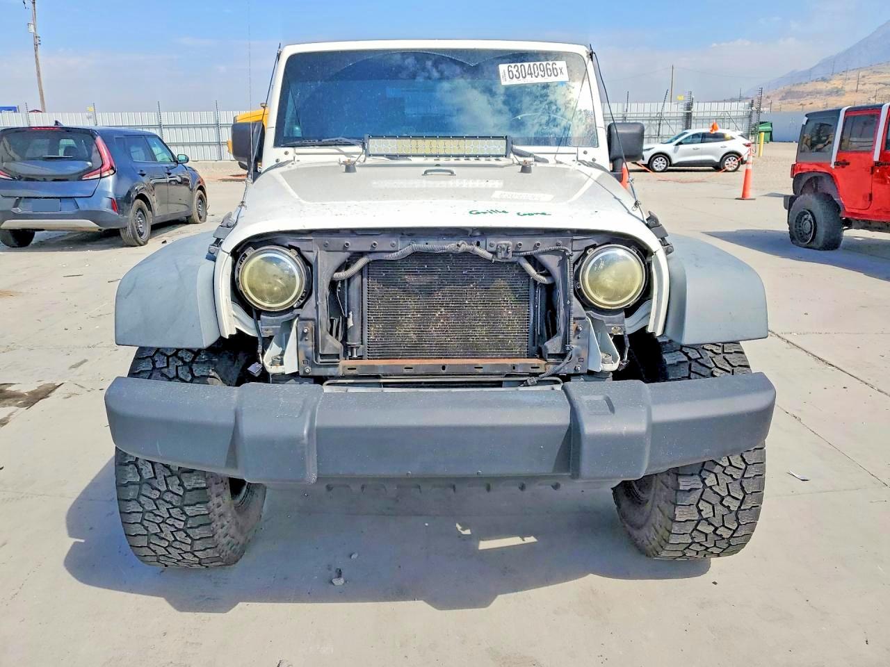 2009 Jeep Wrangler X Белый vin: 1J4FA24199L784545