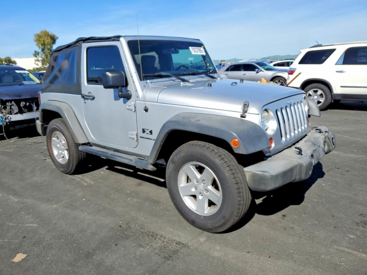 2007 Jeep Wrangler X Silver vin: 1J4FA241X7L112099