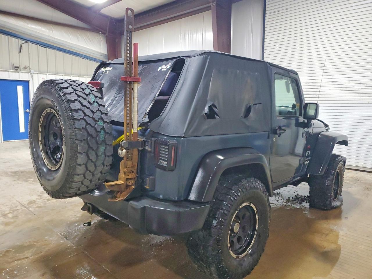 2007 Jeep Wrangler X Charcoal vin: 1J4FA241X7L136905