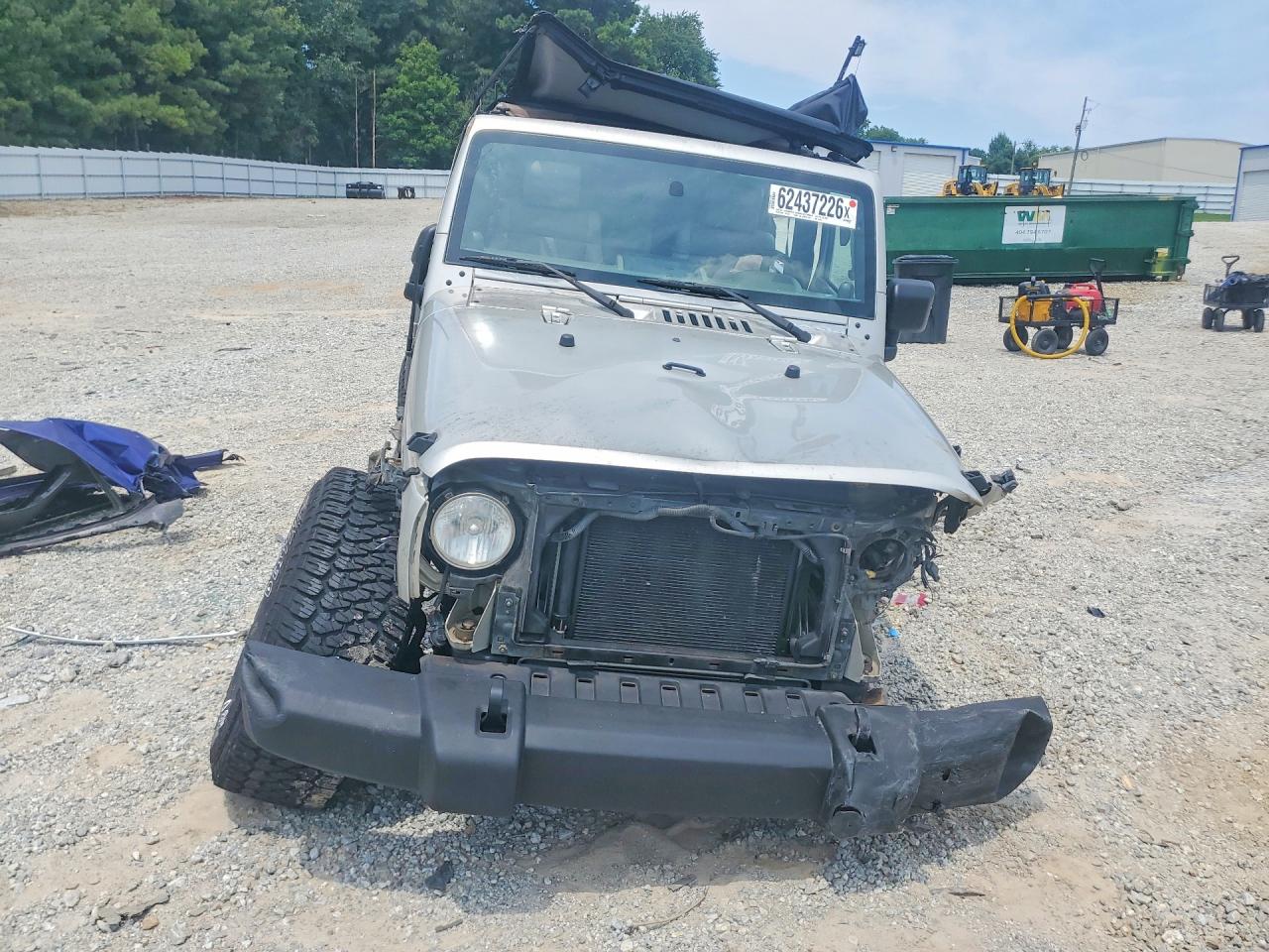 2007 Jeep Wrangler X Silver vin: 1J4FA241X7L141926