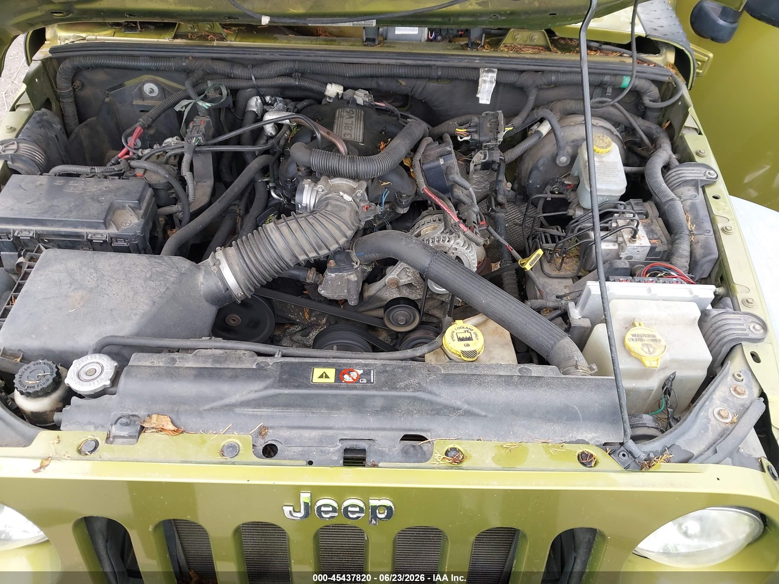 2008 Jeep Wrangler X Green vin: 1J4FA241X8L542765