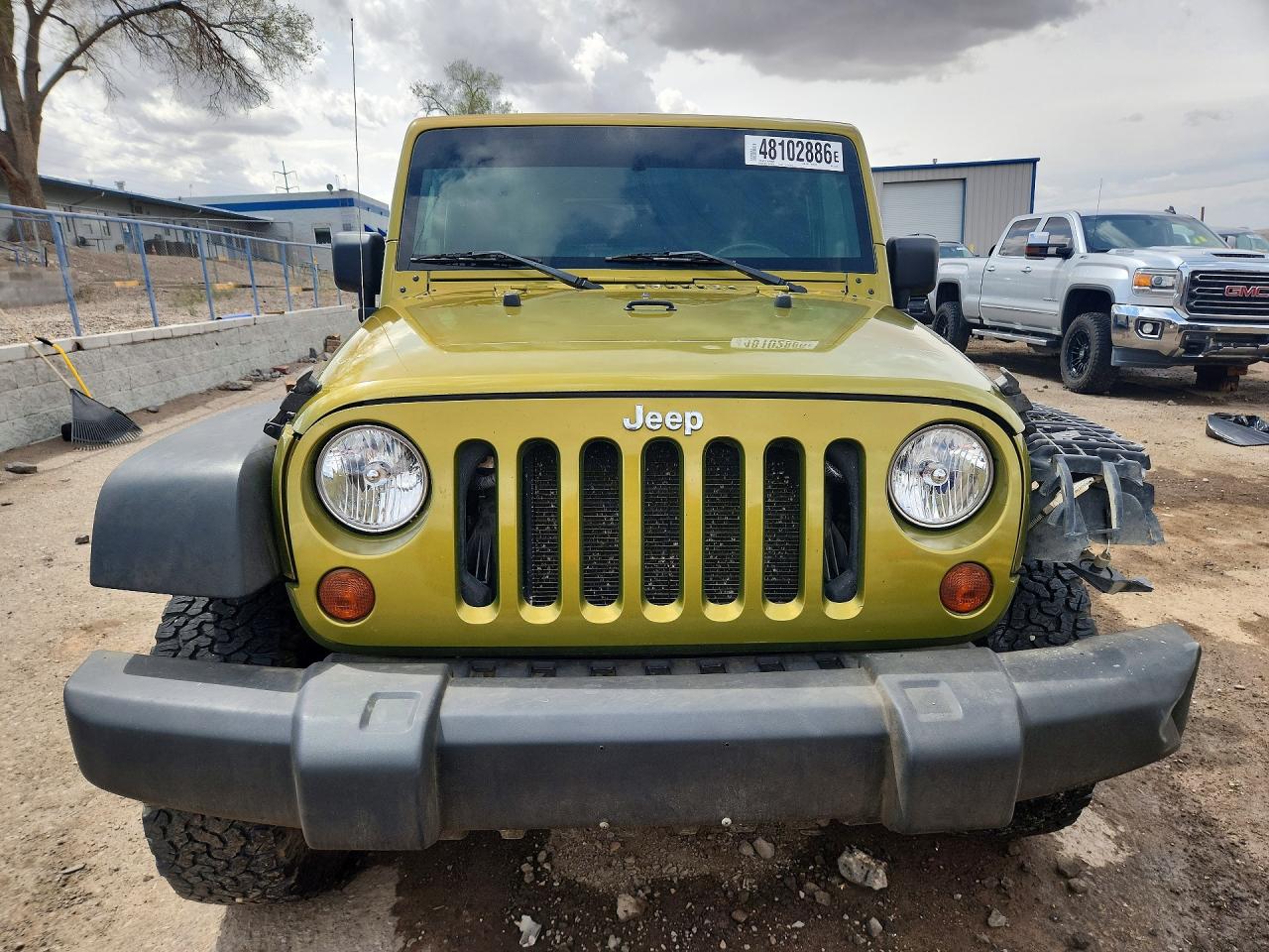 2008 Jeep Wrangler X Green vin: 1J4FA241X8L543219