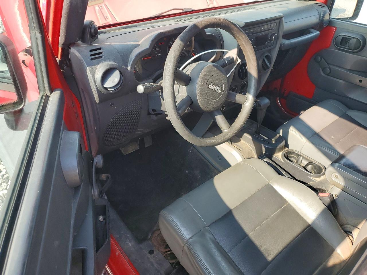 2008 Jeep Wrangler X Red vin: 1J4FA241X8L556553