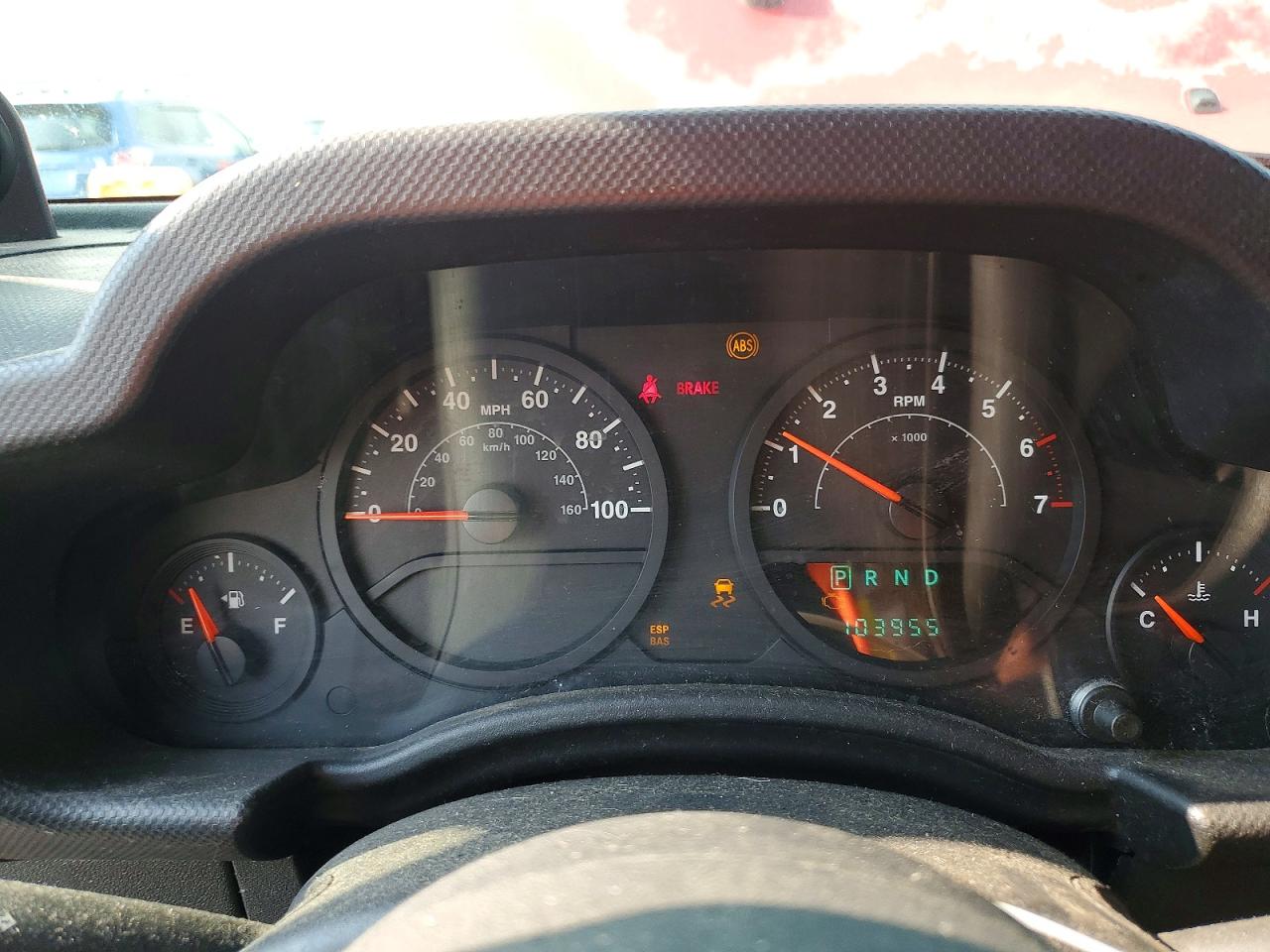 2008 Jeep Wrangler X Red vin: 1J4FA241X8L556553