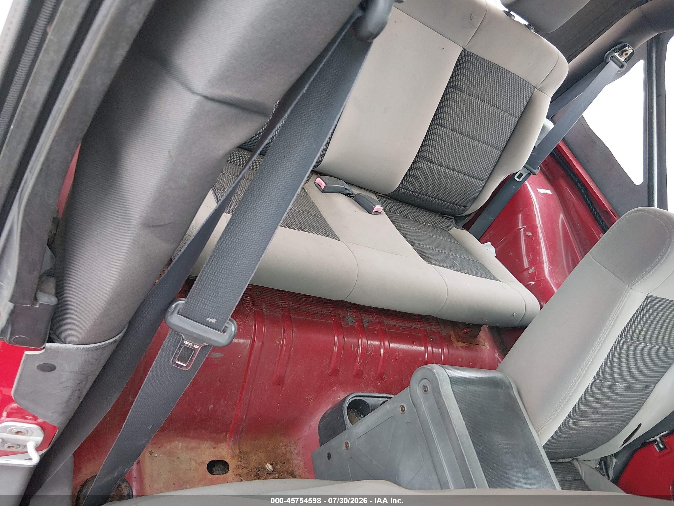 2008 Jeep Wrangler X Red vin: 1J4FA241X8L642946