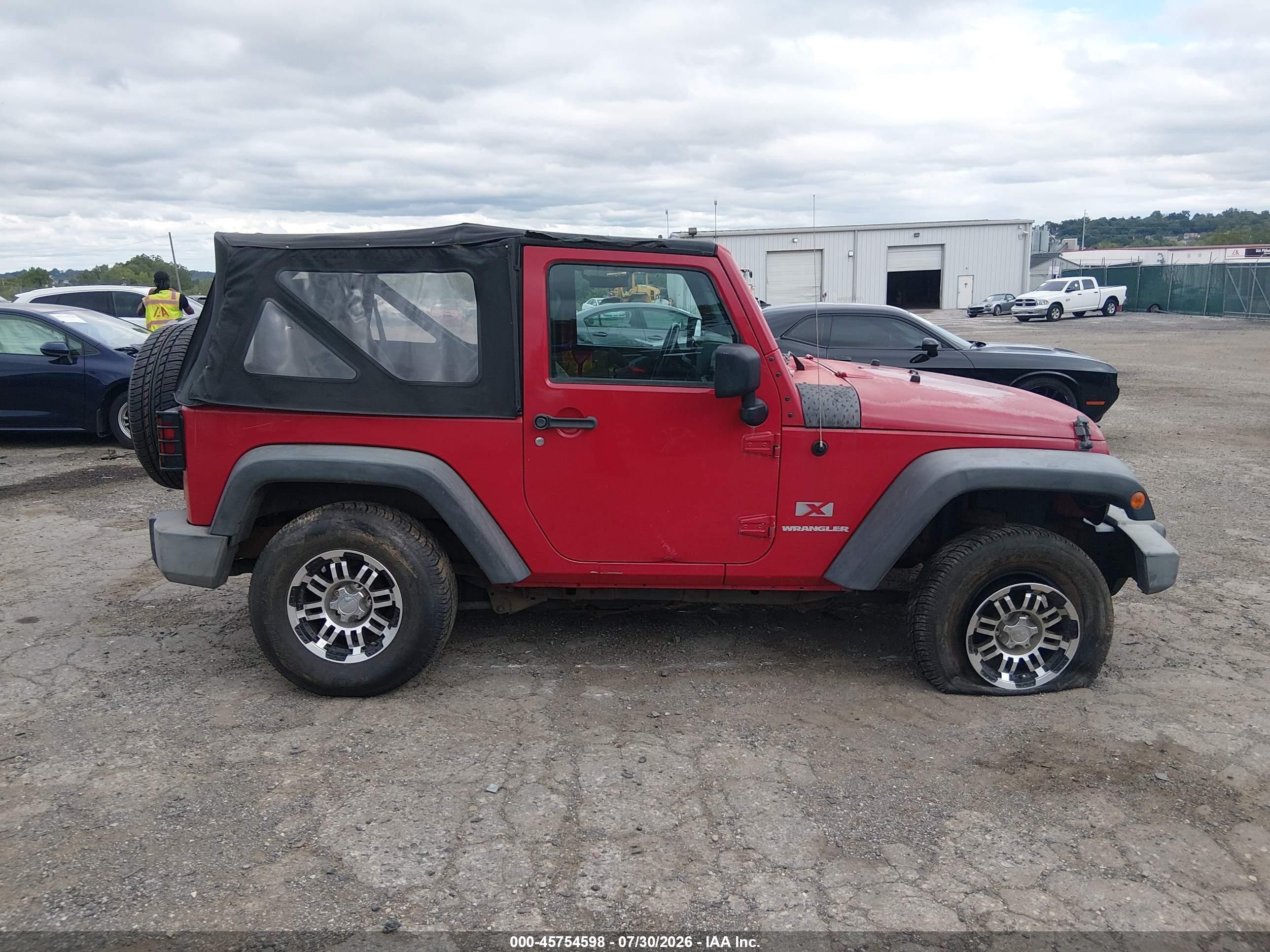 2008 Jeep Wrangler X Red vin: 1J4FA241X8L642946