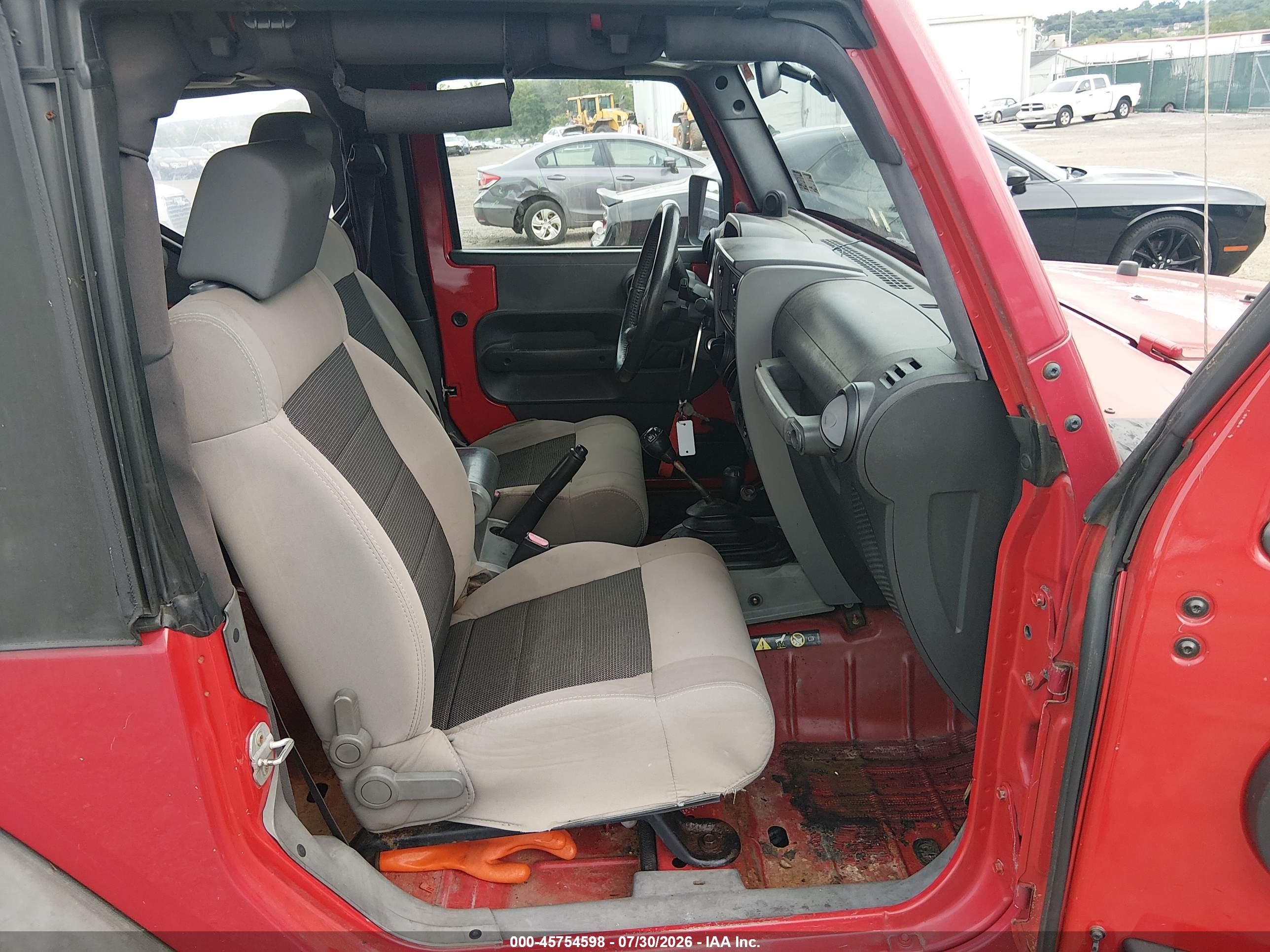 2008 Jeep Wrangler X Red vin: 1J4FA241X8L642946