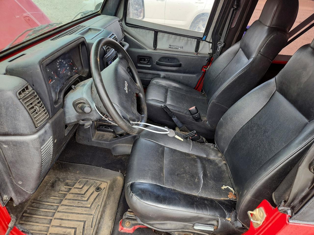 2006 Jeep Wrangler / Tj Se Red vin: 1J4FA29106P754153