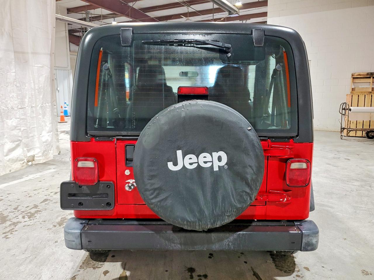 2003 Jeep Wrangler / Tj Se Красный vin: 1J4FA29113P369177