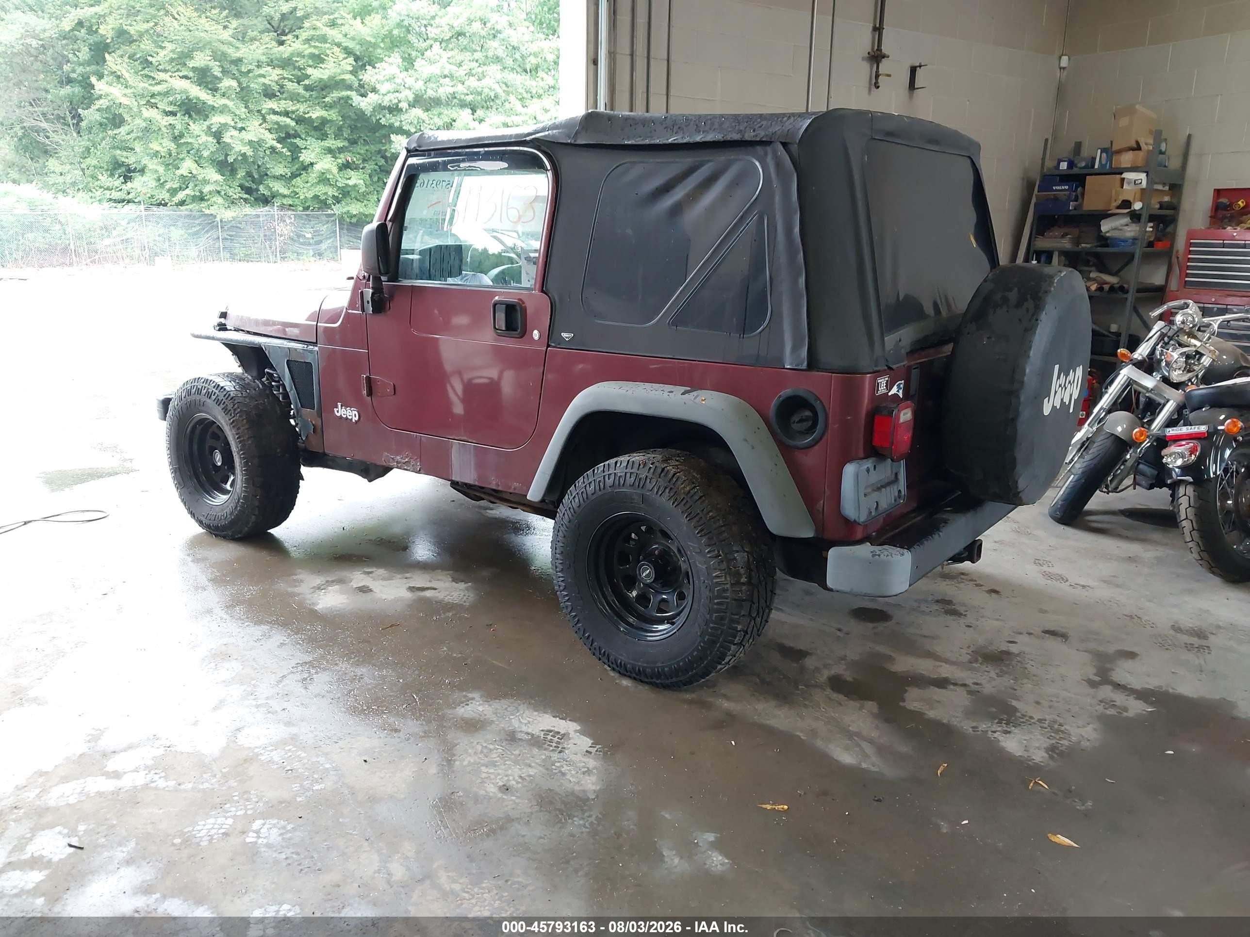 2003 Jeep Wrangler Se Бордовый vin: 1J4FA29193P361957