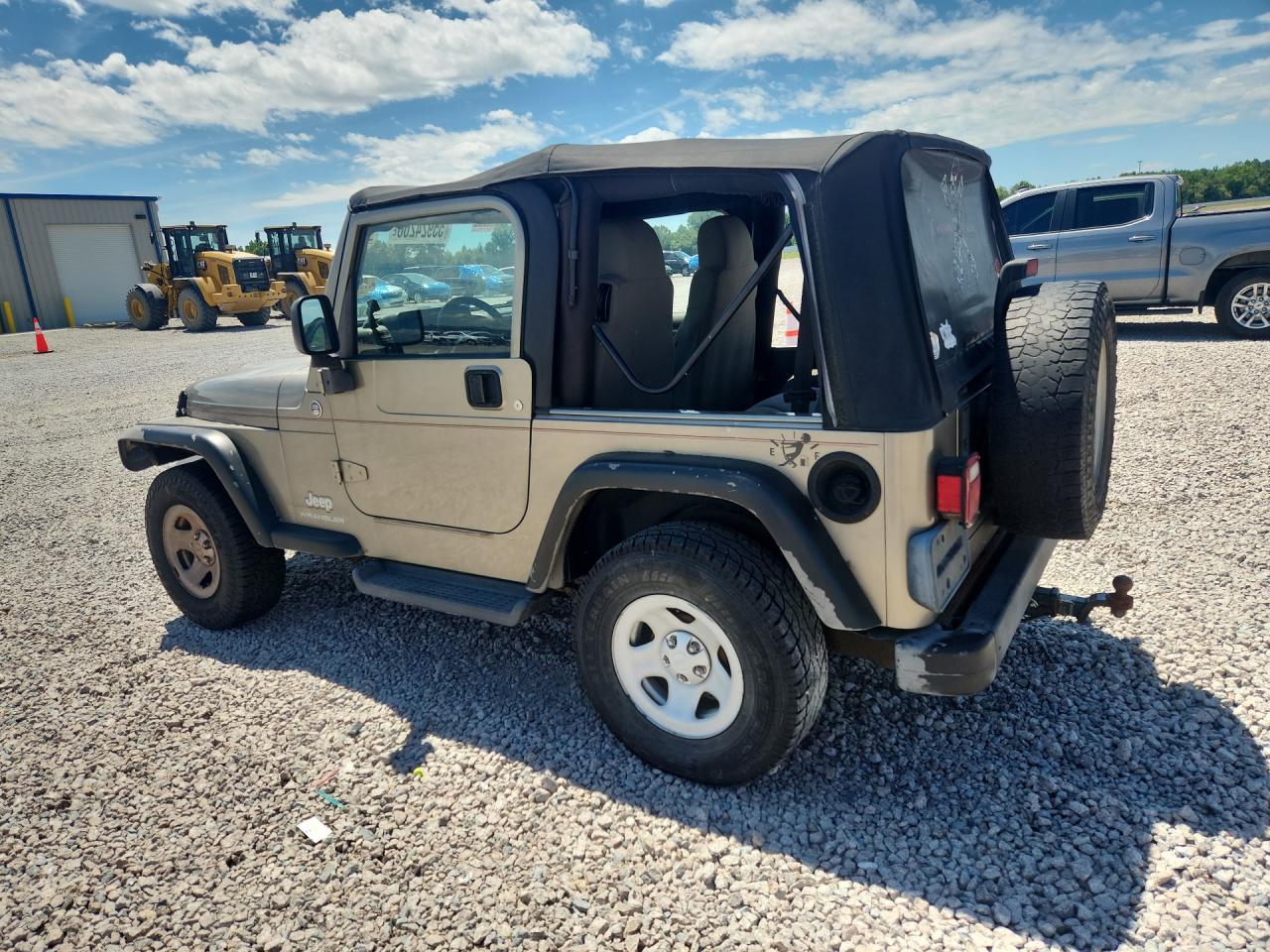2005 Jeep Wrangler / Tj Se Cream vin: 1J4FA291X5P311877