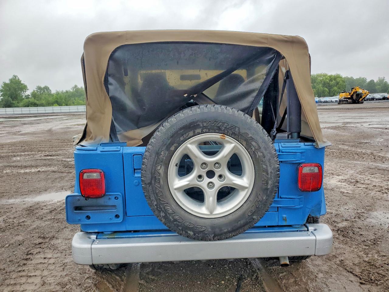 2002 Jeep Wrangler / Tj Se Blue vin: 1J4FA29P02P769458