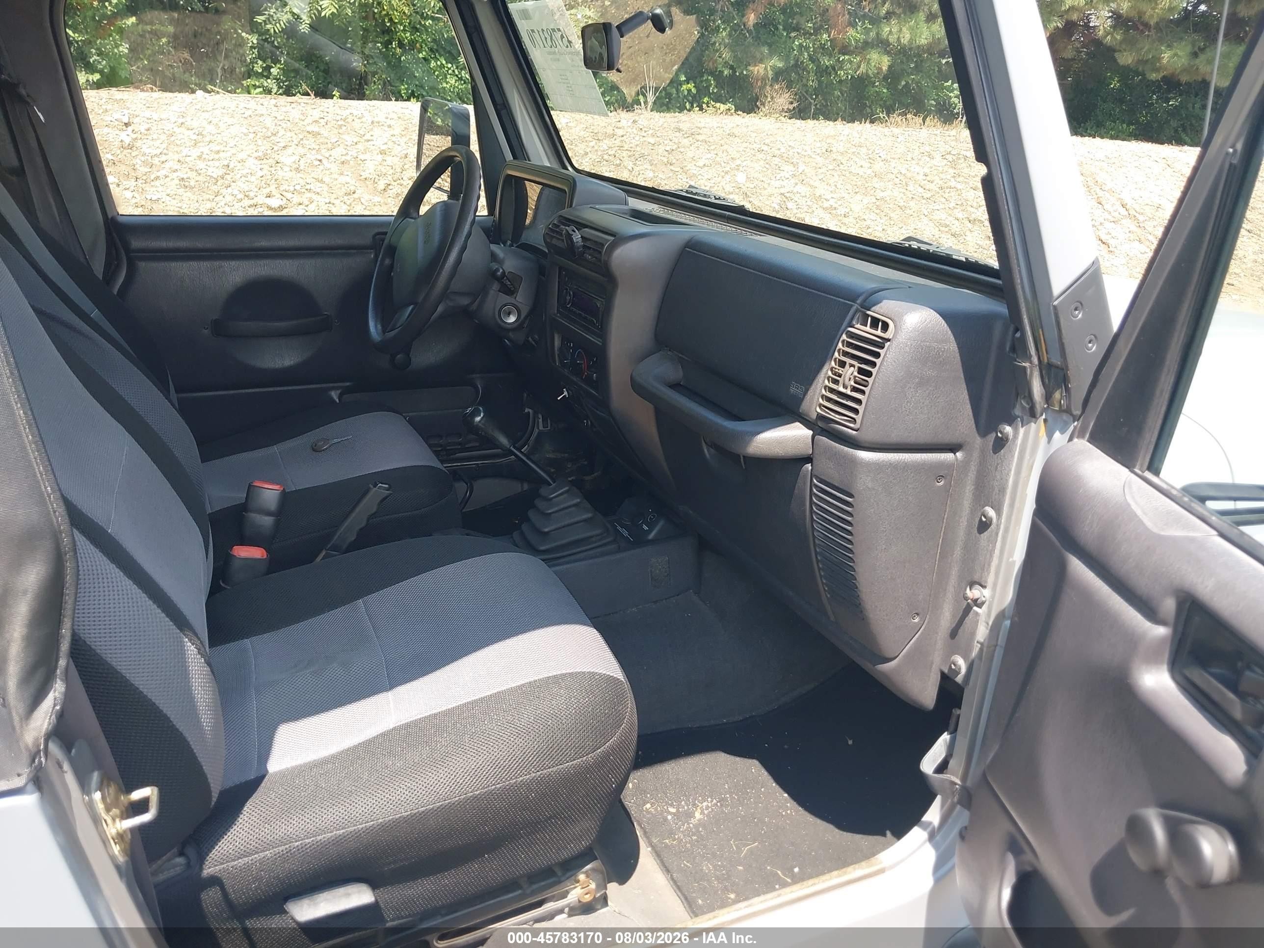 2000 Jeep Wrangler Se Серый vin: 1J4FA29P1YP775164