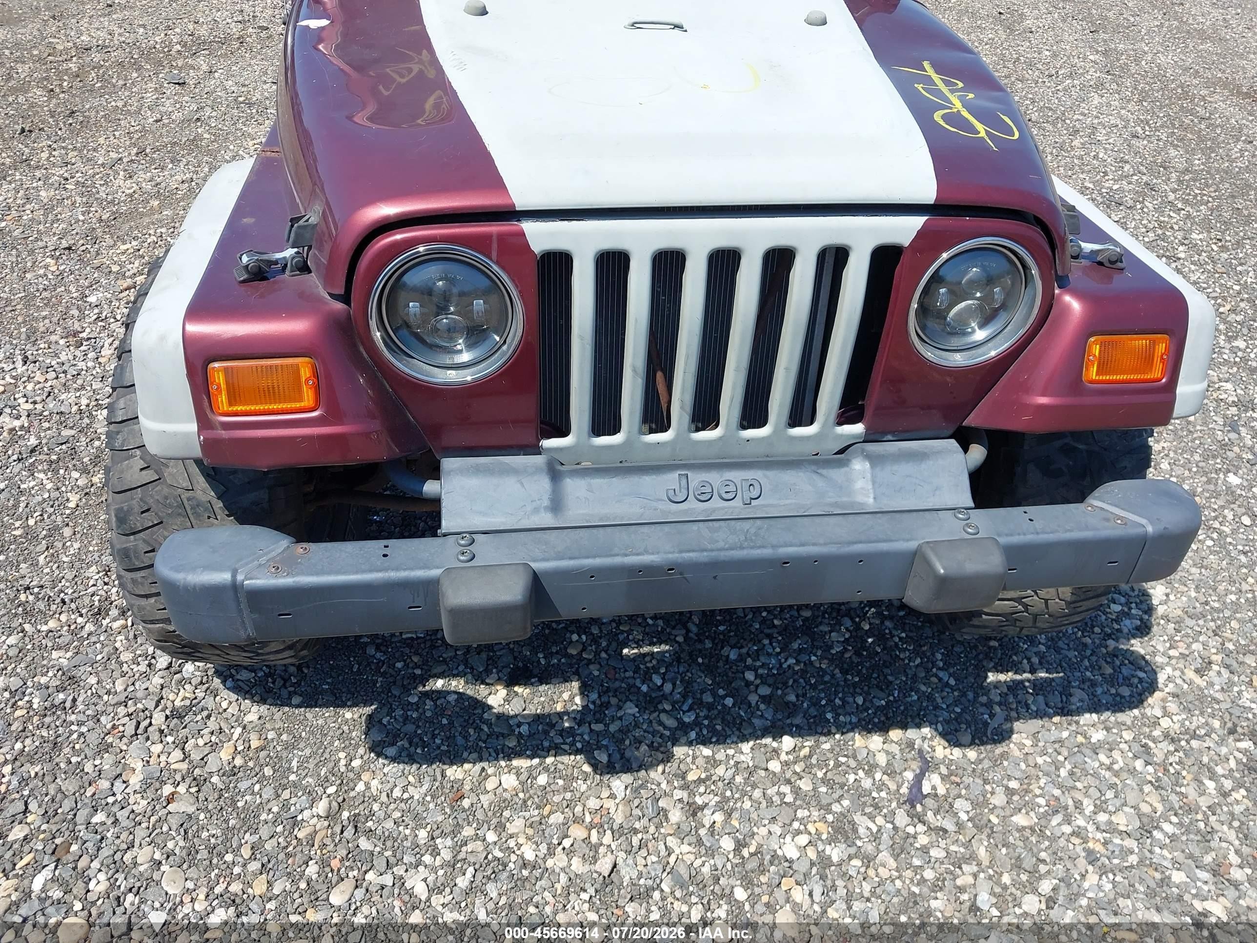2002 Jeep Wrangler Se Red vin: 1J4FA29P22P739491