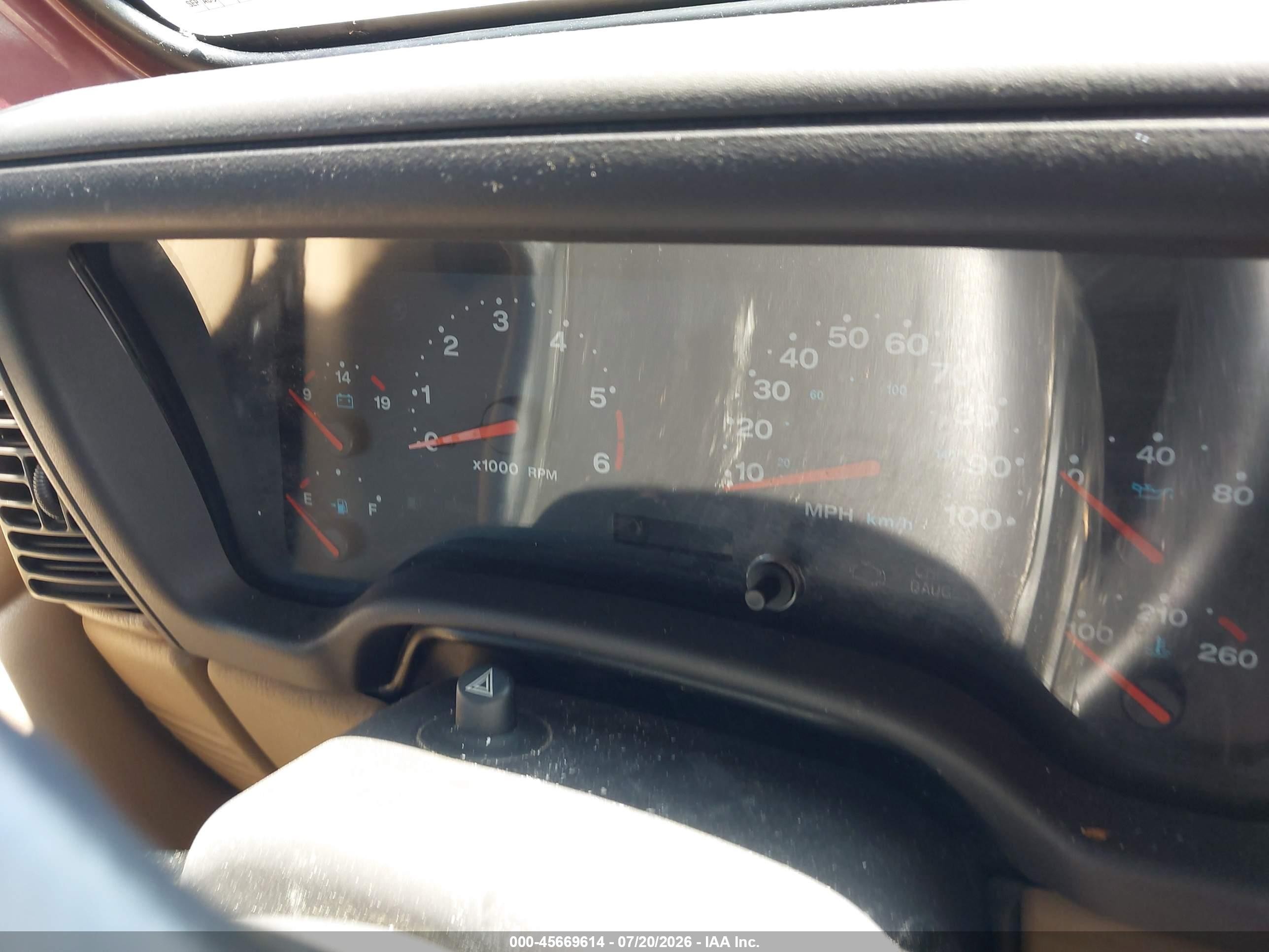 2002 Jeep Wrangler Se Red vin: 1J4FA29P22P739491