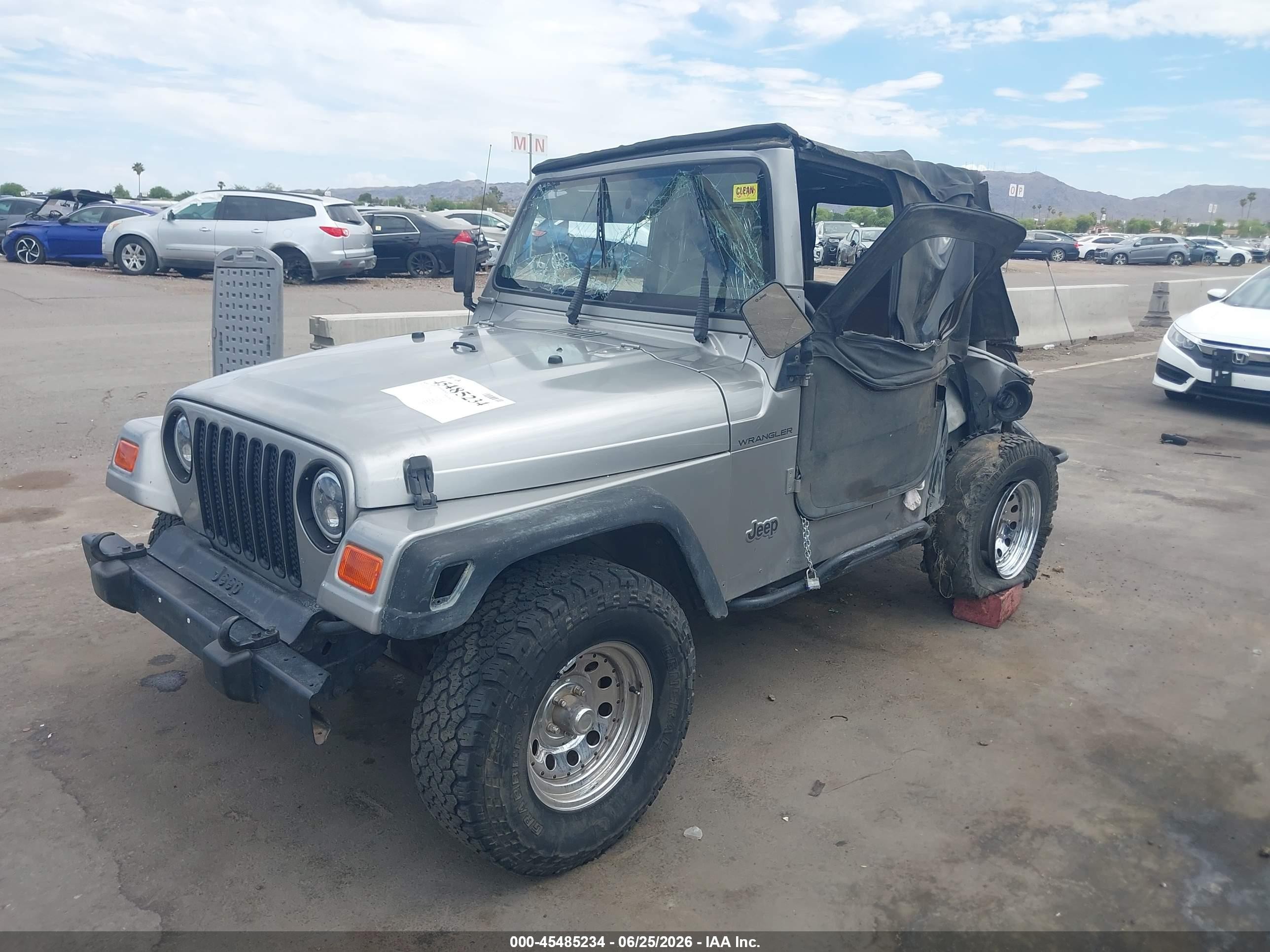2000 Jeep Wrangler Se Silver vin: 1J4FA29P2YP726846