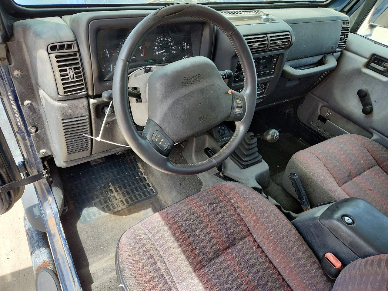 2000 Jeep Wrangler / Tj Se Blue vin: 1J4FA29P2YP771267