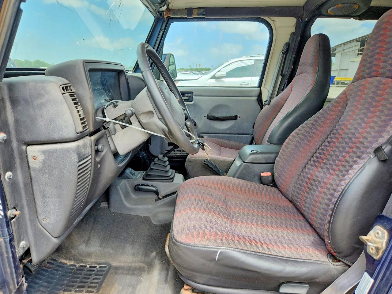 2000 Jeep Wrangler / Tj Se Blue vin: 1J4FA29P2YP771267