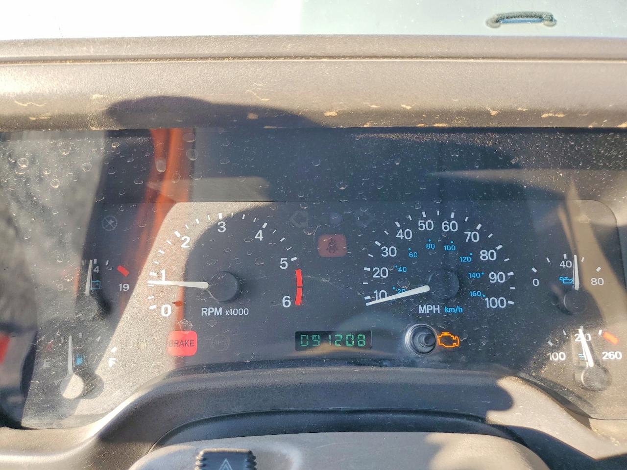 2000 Jeep Wrangler / Tj Se Silver vin: 1J4FA29P5YP714996