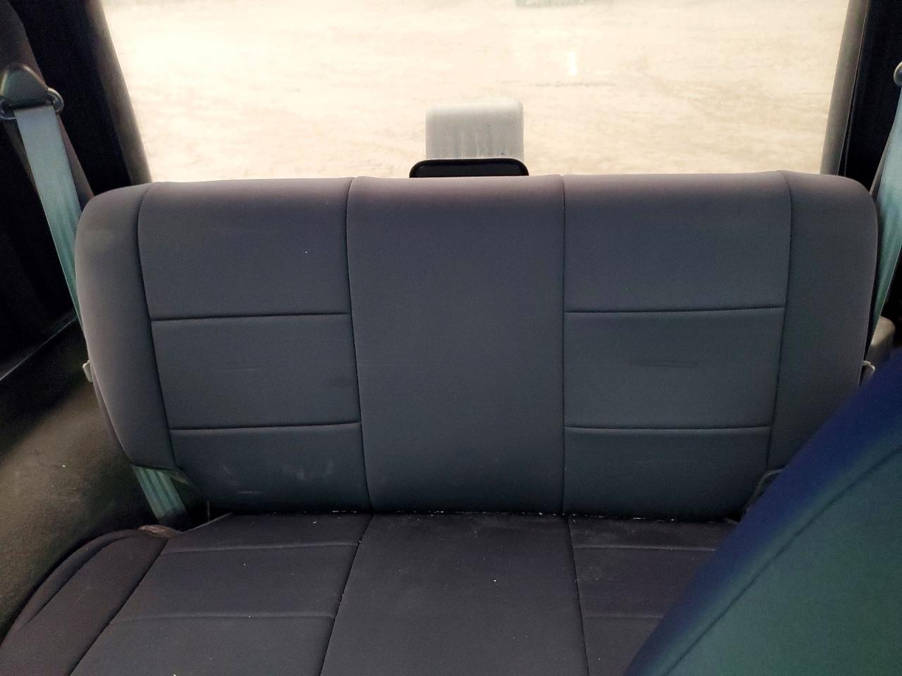 2002 Jeep Wrangler / Tj Se Серый vin: 1J4FA29P62P740997