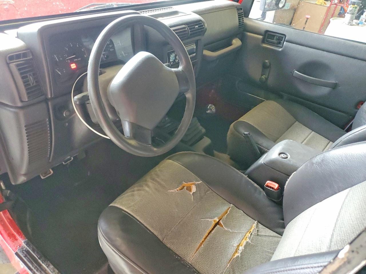2000 Jeep Wrangler / Tj Se Red vin: 1J4FA29P6YP735131