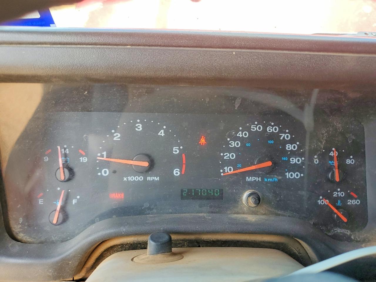 2001 Jeep Wrangler / Tj Se Red vin: 1J4FA29P81P361093