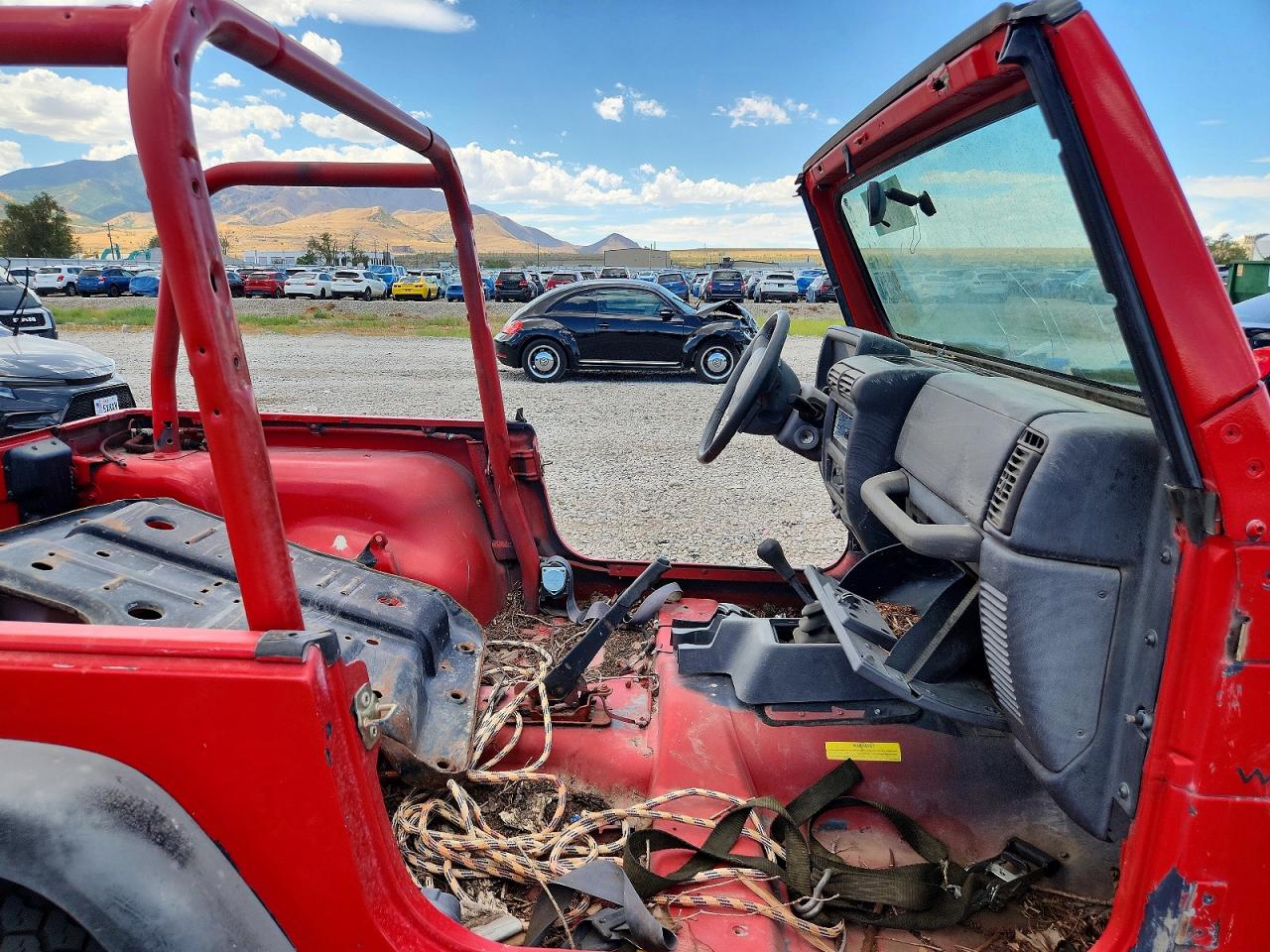 2001 Jeep Wrangler / Tj Se Red vin: 1J4FA29PX1P360608
