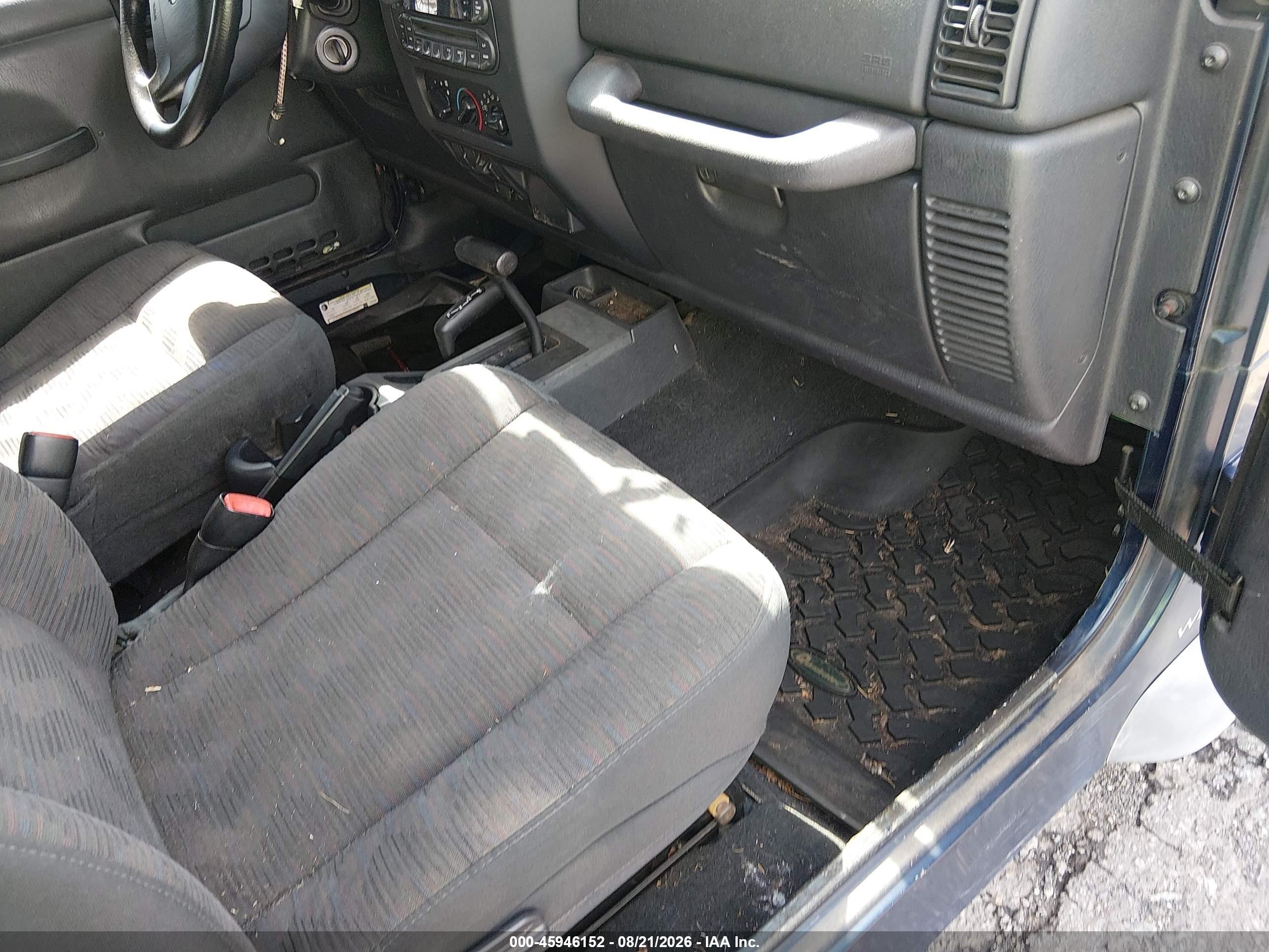 2005 Jeep Wrangler Se Синий vin: 1J4FA29S05P312268