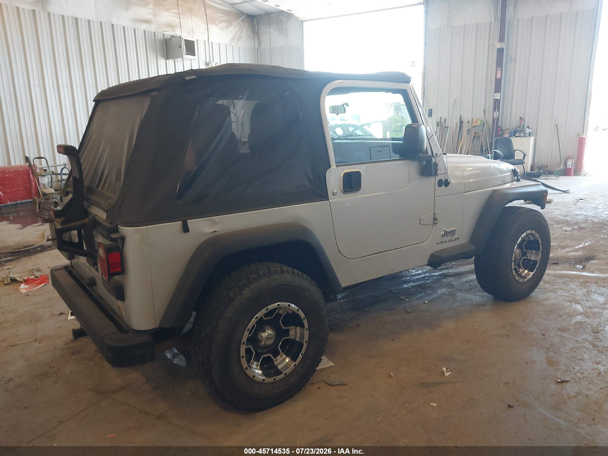 2005 Jeep Wrangler Se Серебряный vin: 1J4FA29S85P321316