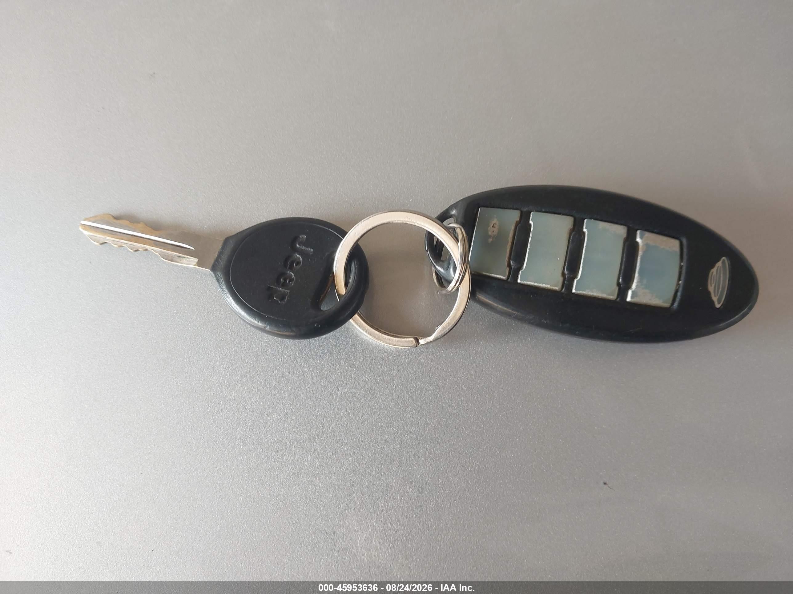 2002 Jeep Wrangler X Серебряный vin: 1J4FA39S02P751049