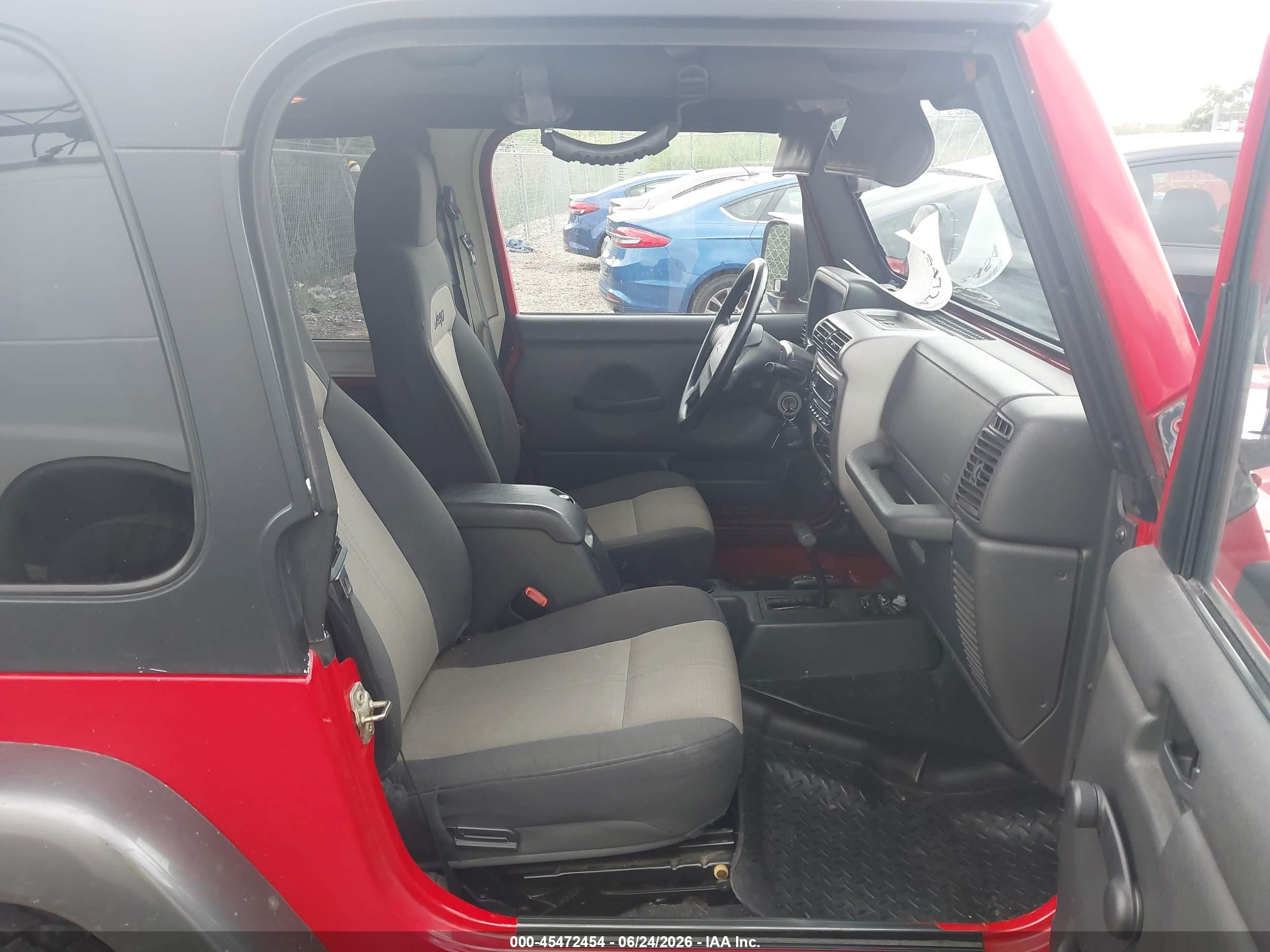 2004 Jeep Wrangler X Red vin: 1J4FA39S04P798388