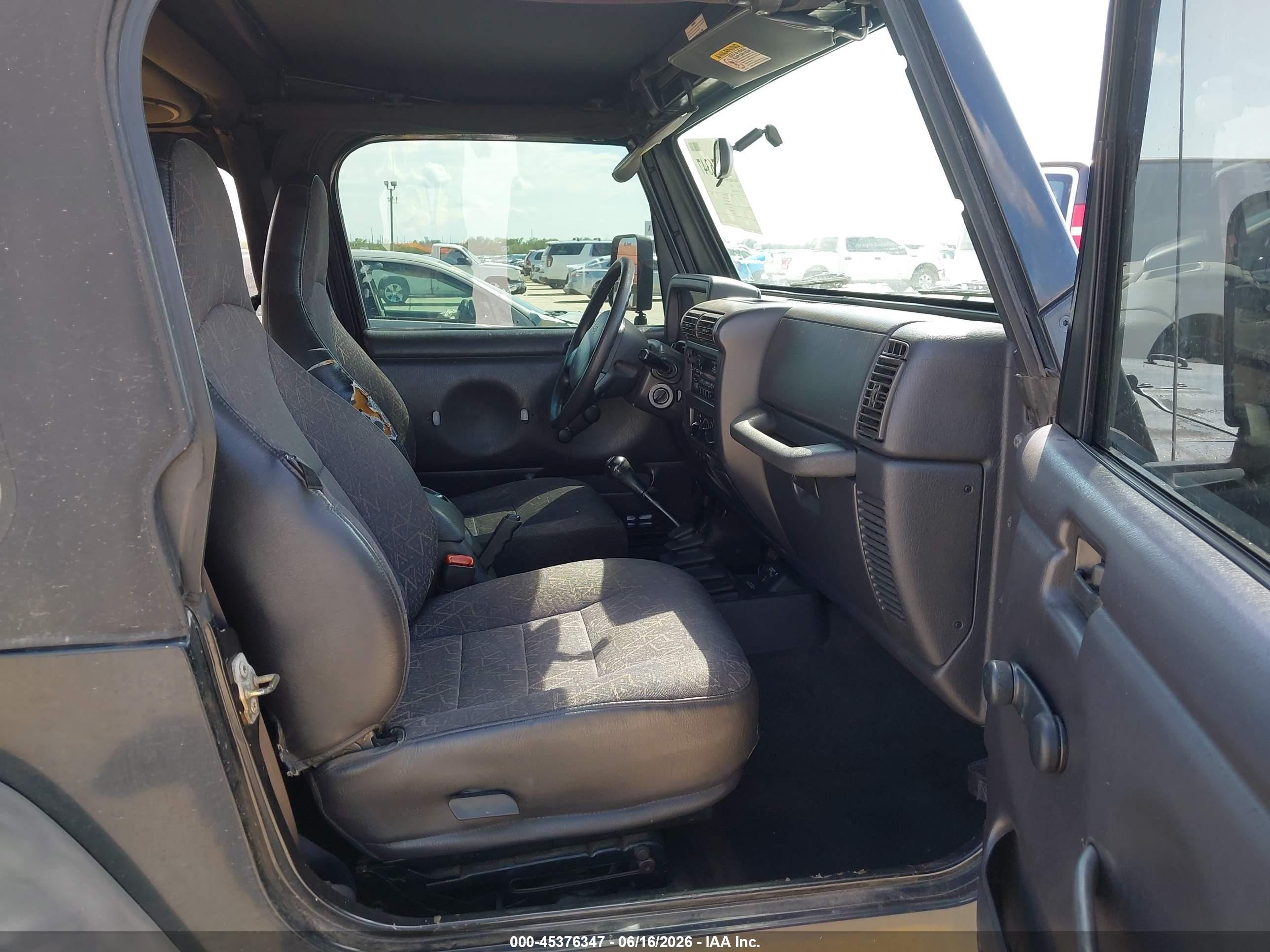 2002 Jeep Wrangler X Black vin: 1J4FA39S12P750556