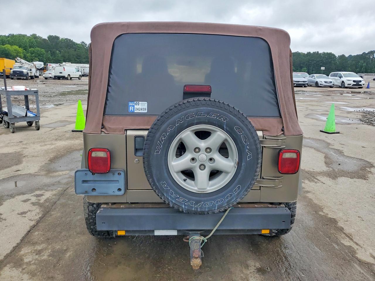 2003 Jeep Wrangler Commando Tan vin: 1J4FA39S13P309091