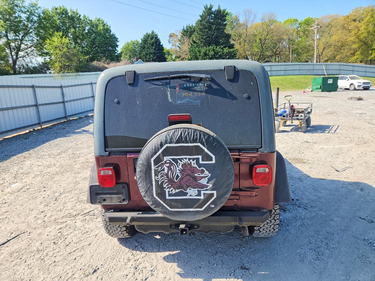 2004 Jeep Wrangler X Burgundy vin: 1J4FA39S14P702851