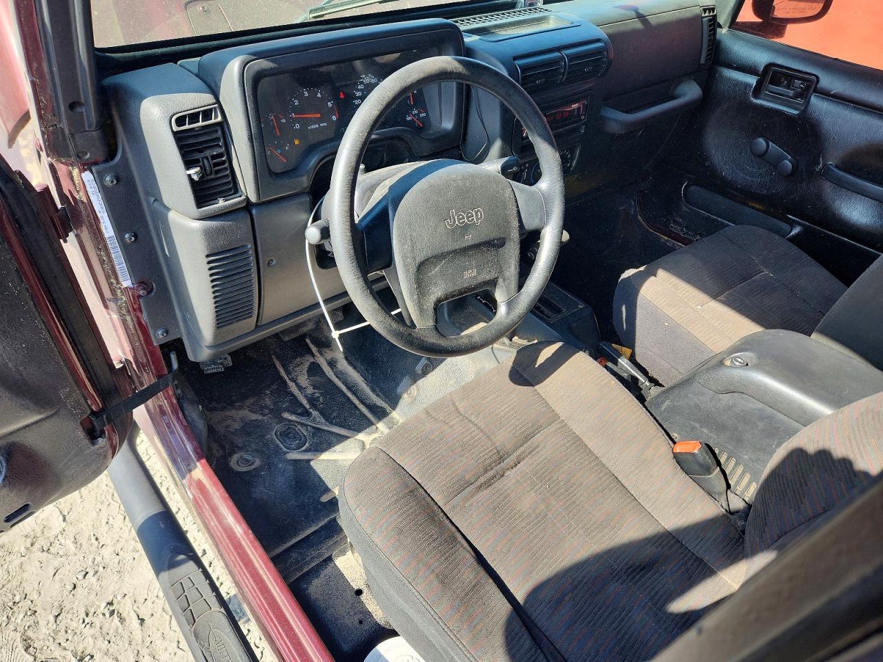 2004 Jeep Wrangler X Burgundy vin: 1J4FA39S14P702851